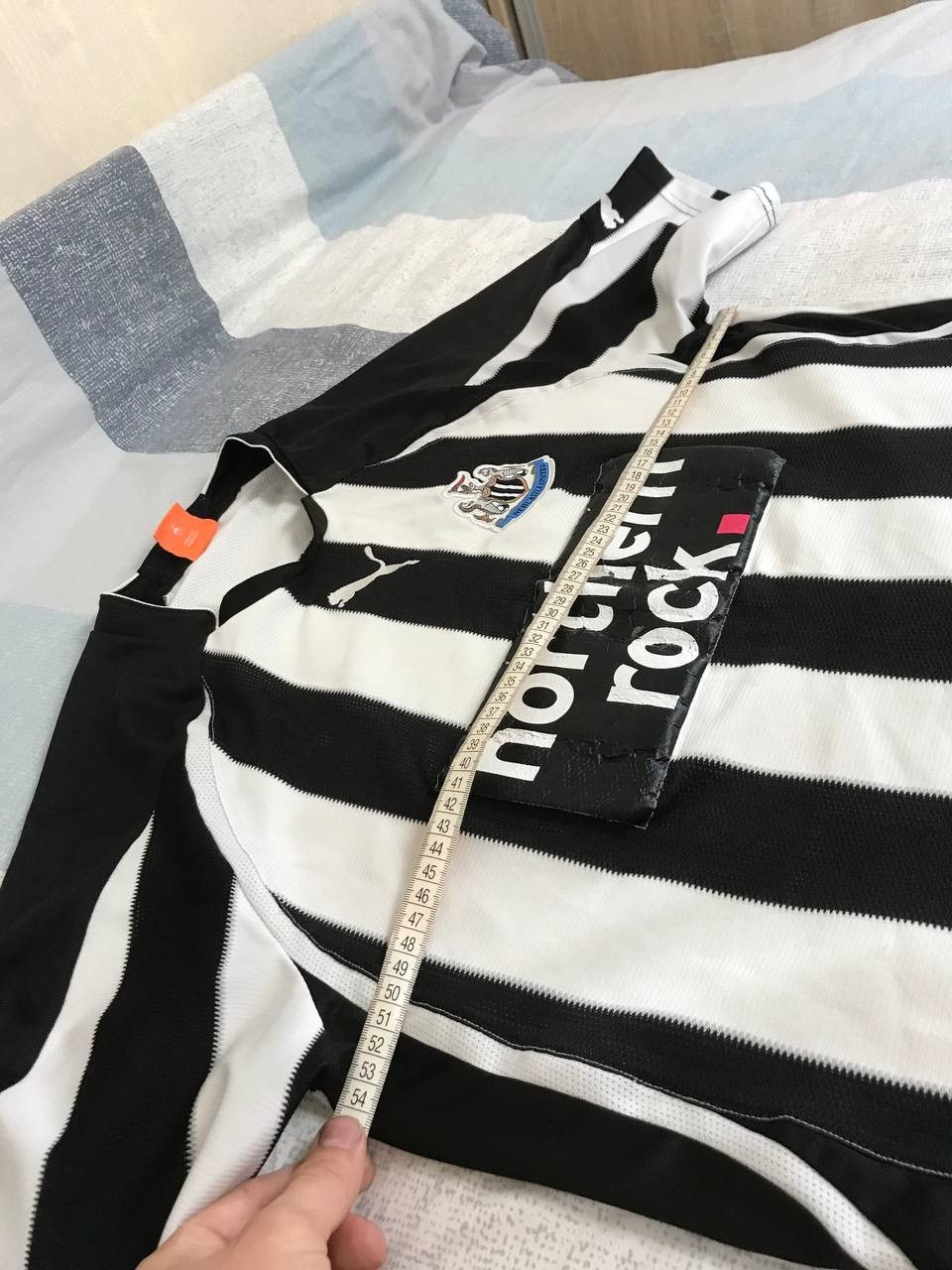 Puma 🔥 Puma NewCastle United 2010 2011 Soccer Jersey Shirt VTG Size US L / EU 52-54 / 3 - 13 Thumbnail