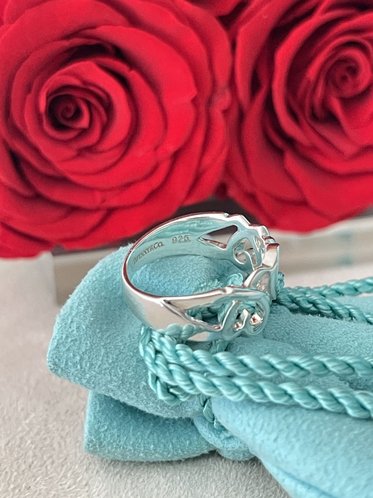 Tiffany & Co. TIFFANY & Co. Paloma Picasso Triple Heart Silver Ring 5 $450 Size ONE SIZE - 13 Thumbnail