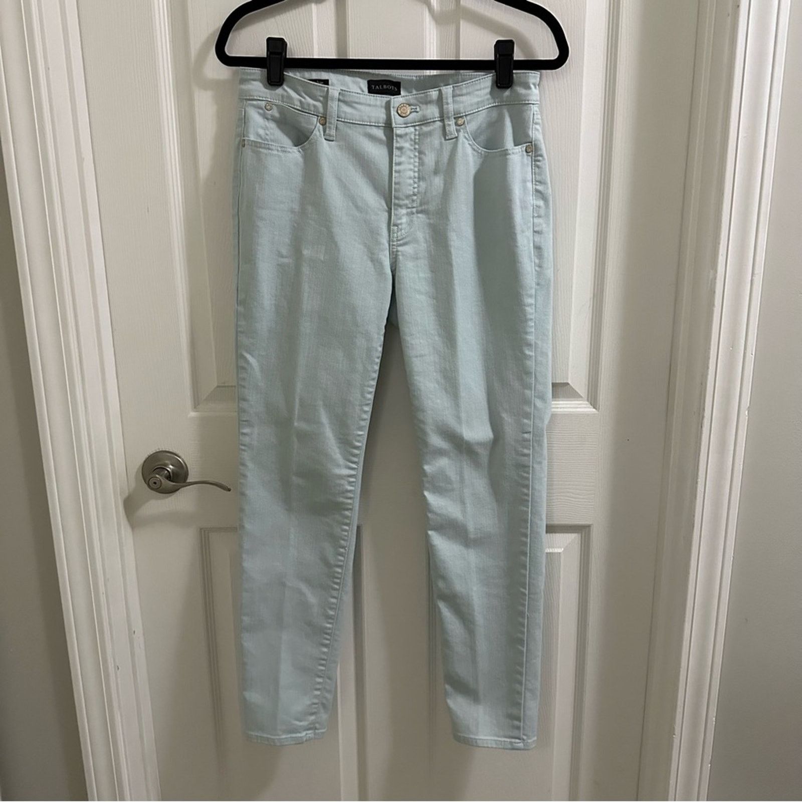 Robert Talbott TALBOTS Slim Ankle Jean Women’s size 6 Pale Blue Green Size 28" / US 6 / IT 42 - 3 Thumbnail