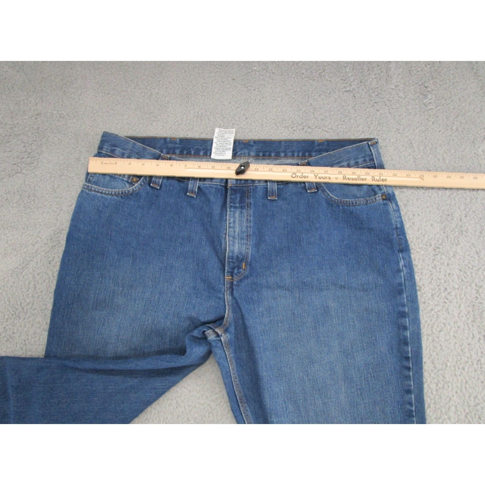 Carhartt Carhartt Jeans Men Medium Wash Denim 44x30 Traditional Fit Size 44 30 Inseam Blue Straight Denim Logo Mens Size US 44 / EU 60 - 5 Thumbnail