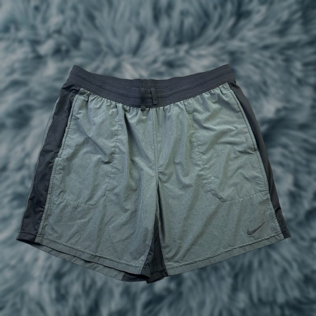 Nike Nike Shorts Mens 2XL Gray 7" Dri Fit Yoga Athletic Activewear Pocket Drawstring Size US 39 - 1 Thumbnail
