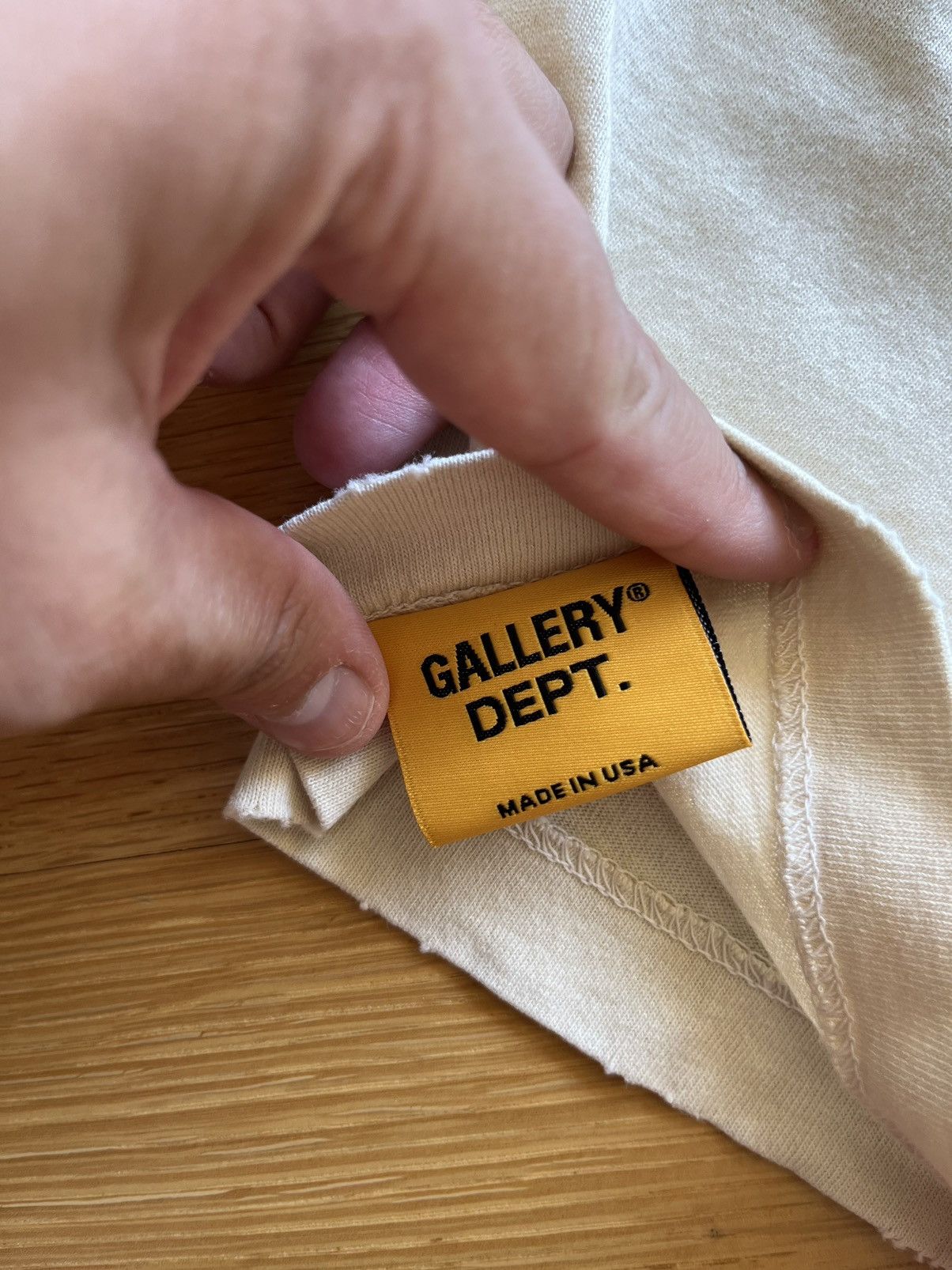Gallery Dept. Gallery dept Miami Grand Prix 2024 Cream Tee Size US L / EU 52-54 / 3 - 4 Thumbnail