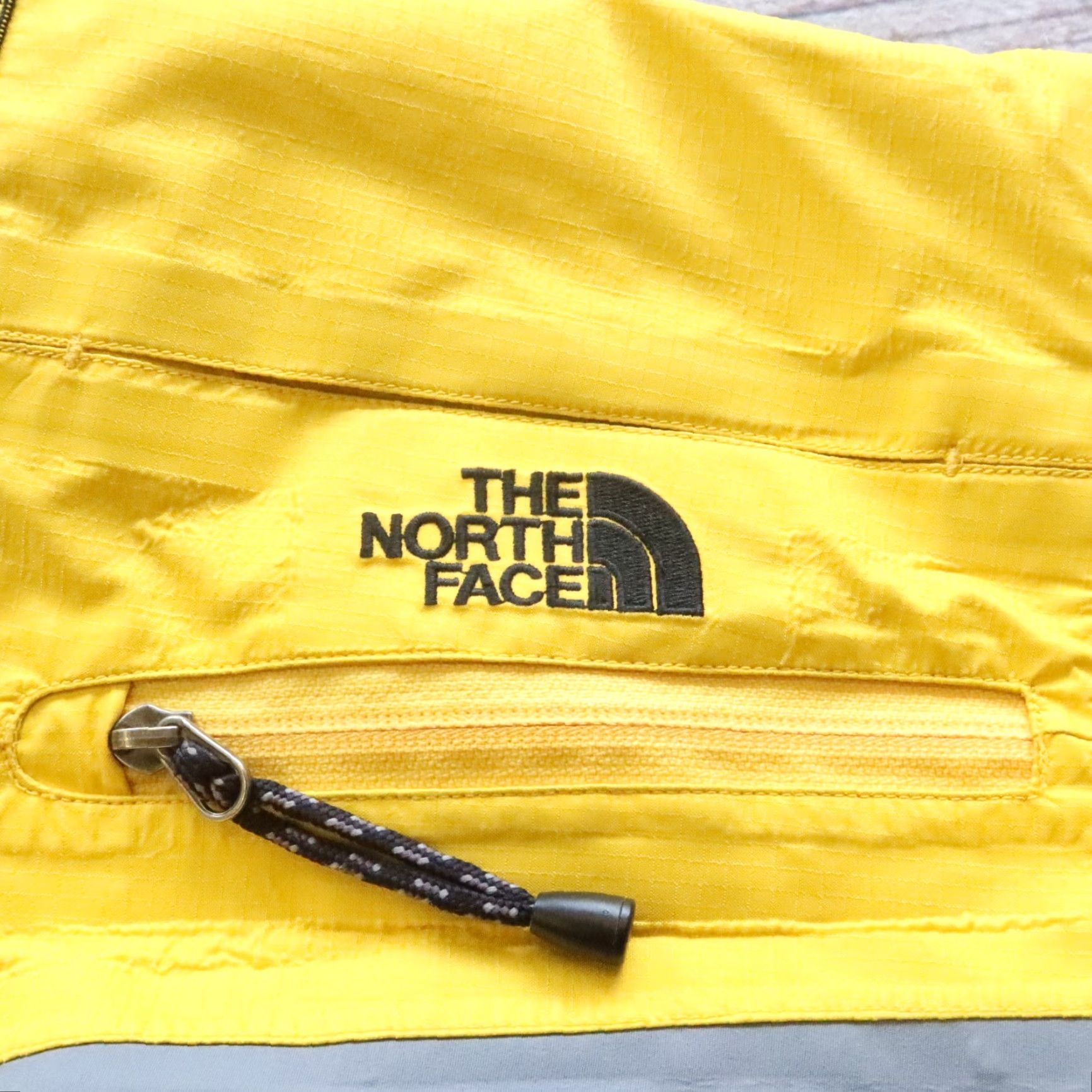 The North Face VINTAGE The North Face Summit Series Gore-Tex XCR Jacket Mens L Yellow GTX Summit Series Parka Jacket Size US L / EU 52-54 / 3 - 6 Thumbnail