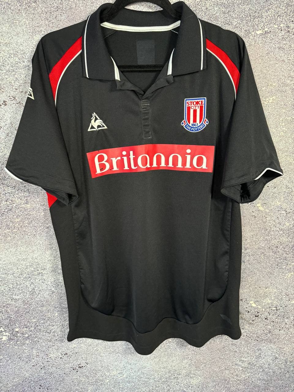 Le Coq Sportif × Vintage Vintage Stoke City 2009/10 Le Coq Sportif Soccer Jersey Size US L / EU 52-54 / 3 - 6 Thumbnail