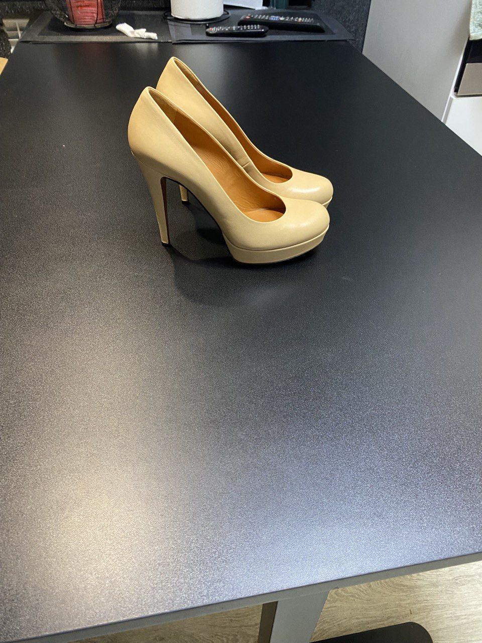 Gucci Gucci Heels Size US 7.5 / IT 37.5 - 1 Thumbnail