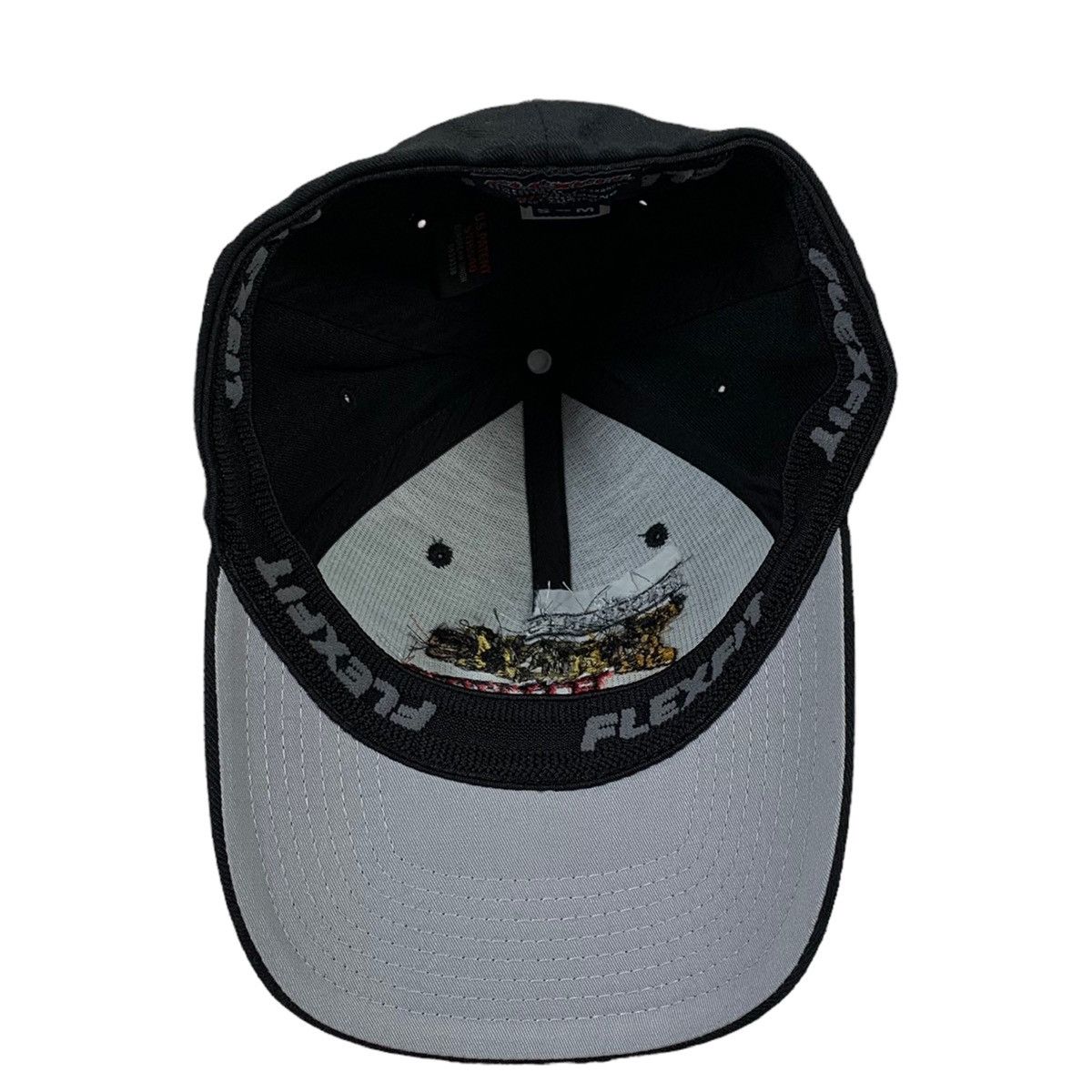 Vintage VTG Truck Vauli's Xtreme Hunts Black Flex Fit Hat Size S/M Size ONE SIZE - 4 Thumbnail