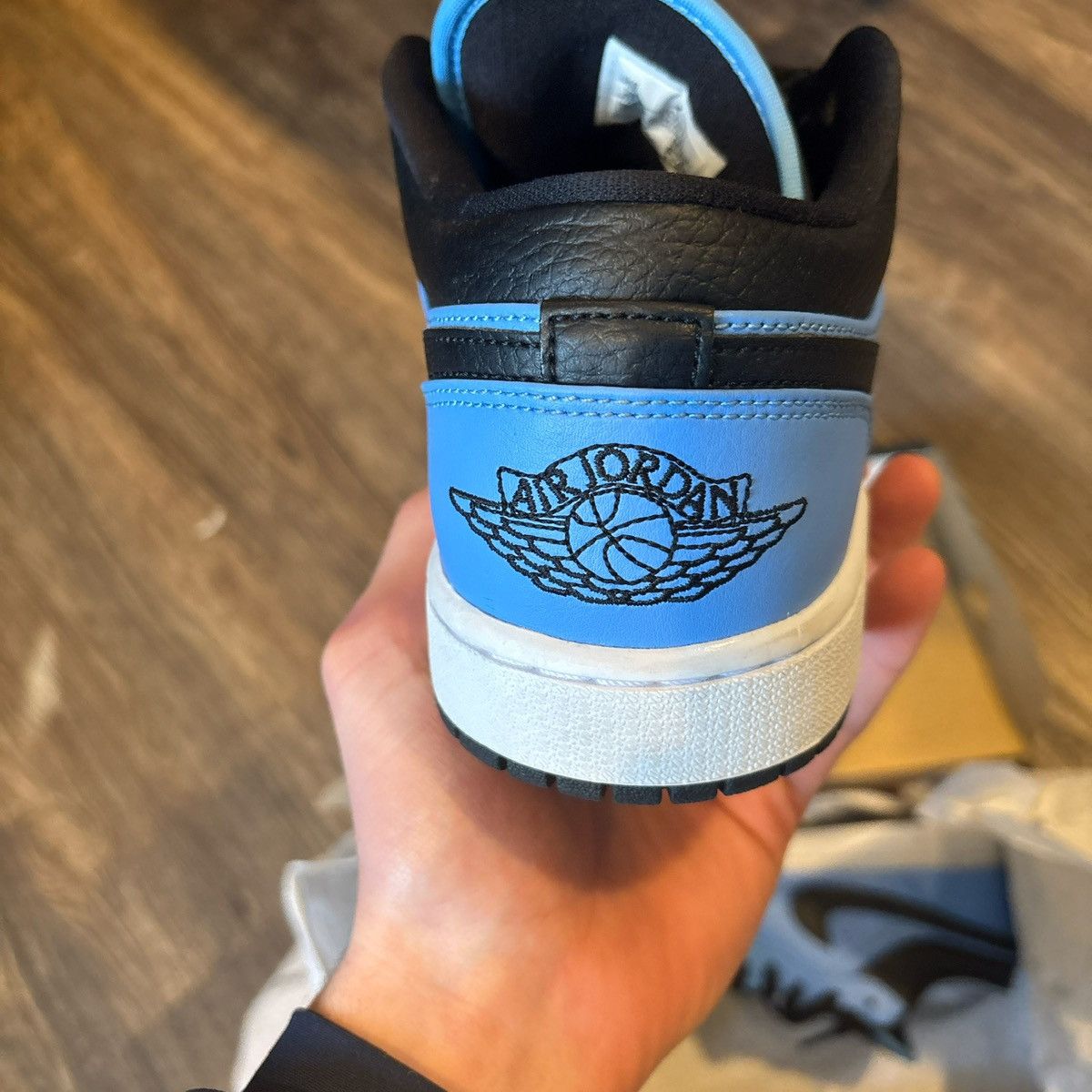 Jordan Brand Air Jordan University Blue Black Size US 8.5 / EU 41-42 - 3 Thumbnail