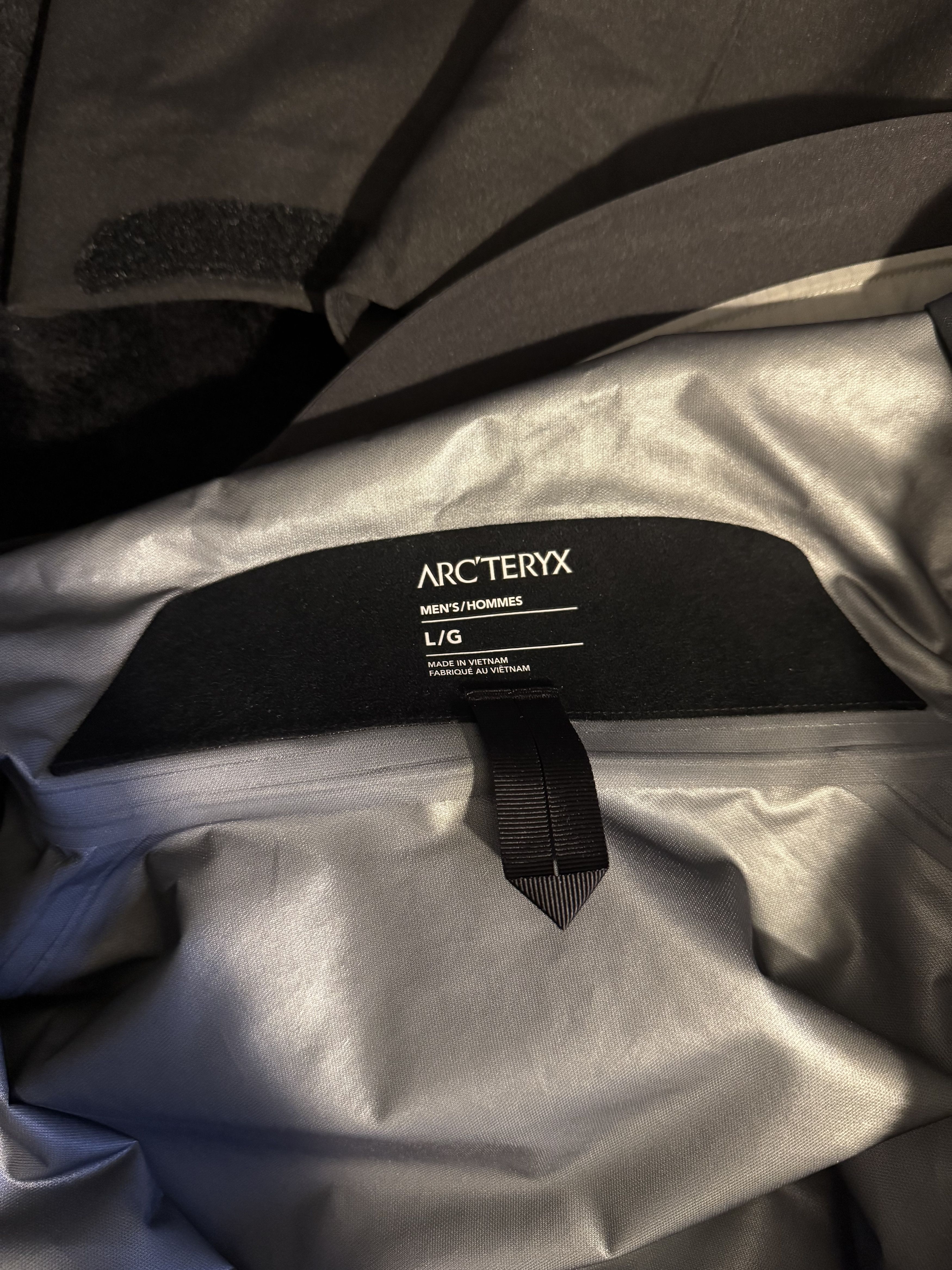 Arc'teryx BNWT Arc’teryx Beta SL jacket Size US L / EU 52-54 / 3 - 13 Thumbnail