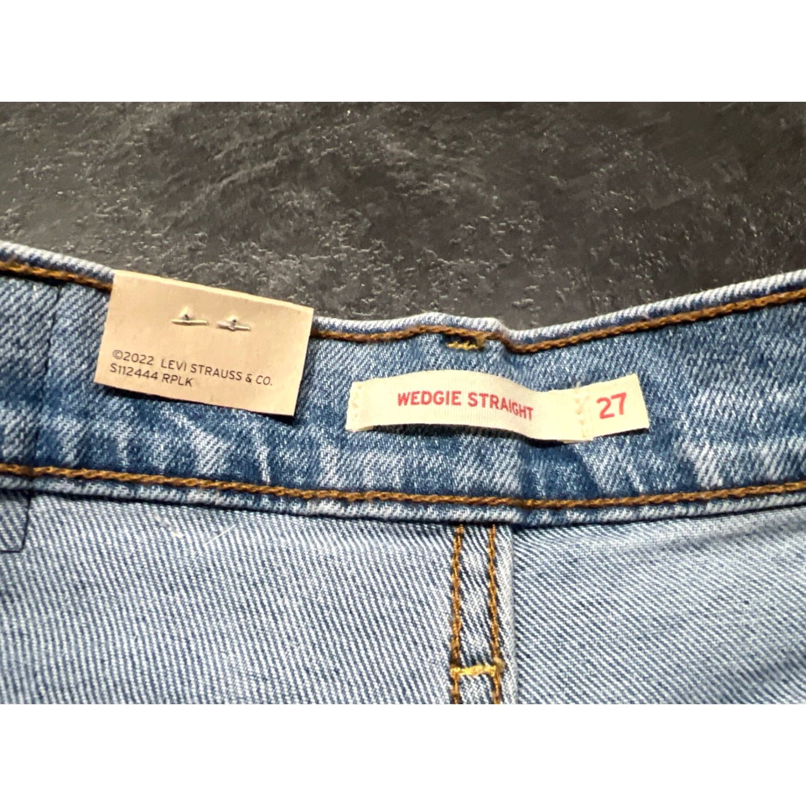 Levi's Levi's Jeans Women 27x28 Wedgie Straight Fit High Rise Button Fly Distressed Blue 99% Cotton 1% Elastane Regular Inseam 28 Pocket 5 Size 27" / US 4 / IT 40 - 5 Thumbnail