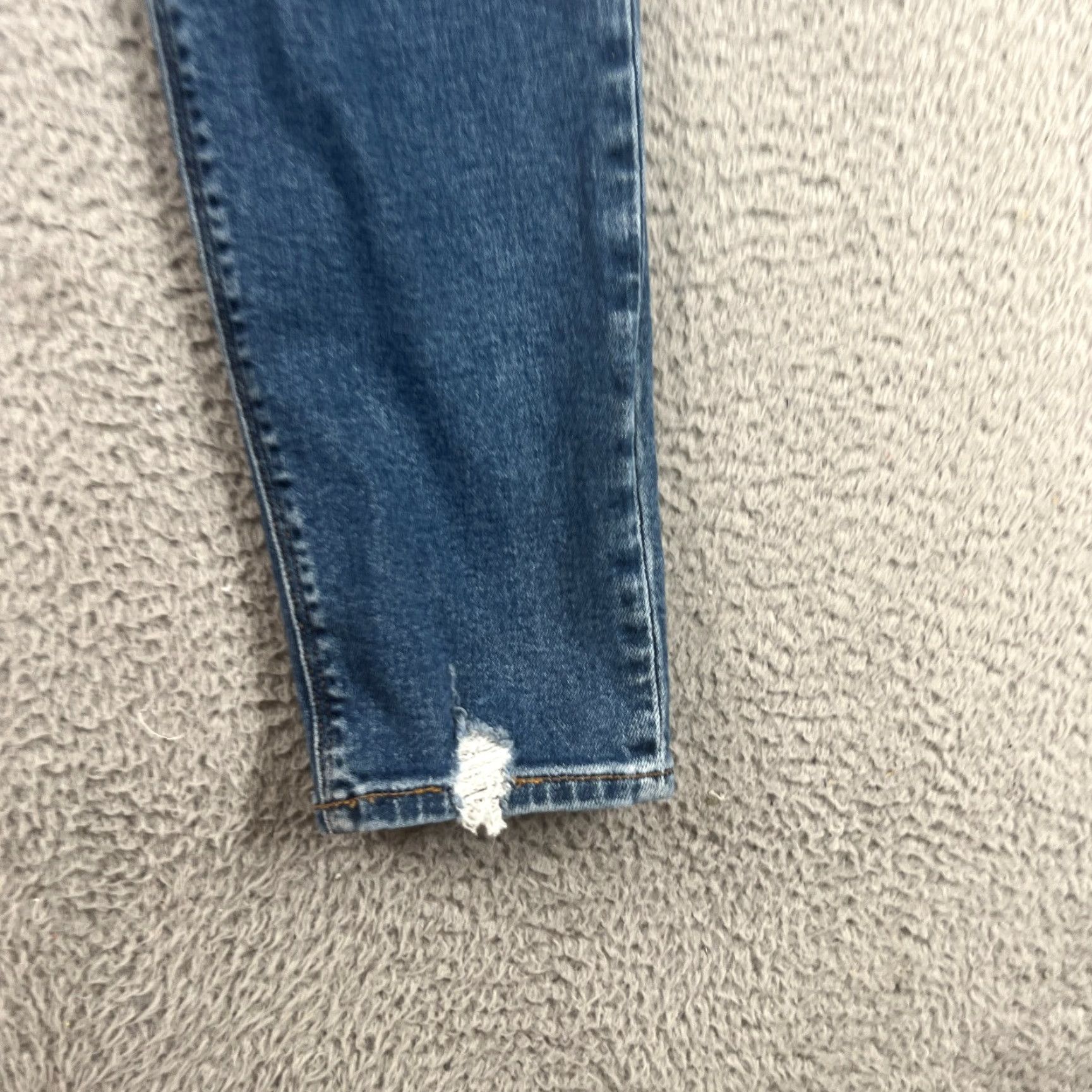 Hudson HUDSON Barbara Skinny Jeans Womens 31 Blue Medium Wash Denim 5-Pocket Stretch Regular Size Women's Jeans 27in Inseam Size 24" / US 00 / IT 34 - 2 Thumbnail