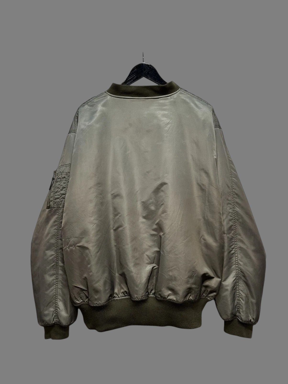 Le Grande Bleu (L.G.B.) MA1 CROPPED Military Green JACKET Oversized Bomber Vintage Size US XXL / EU 58 / 5 - 10 Thumbnail