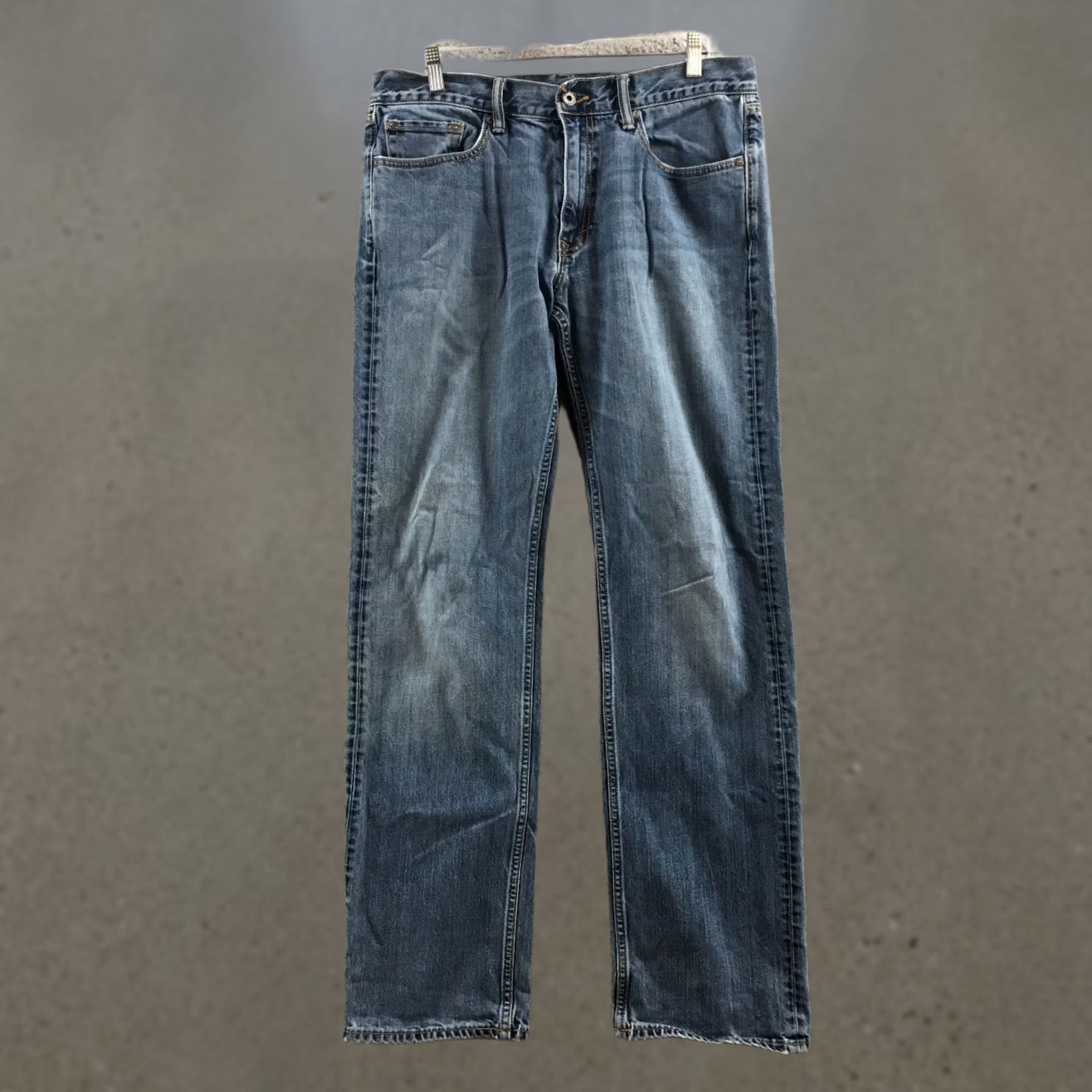 Banana Republic Banana Republic Jeans Mens 33x34 Blue Denim Cotton Straight Leg Jeans 5-Pocket Regular Slim Mens Size US 33 - 1 Thumbnail