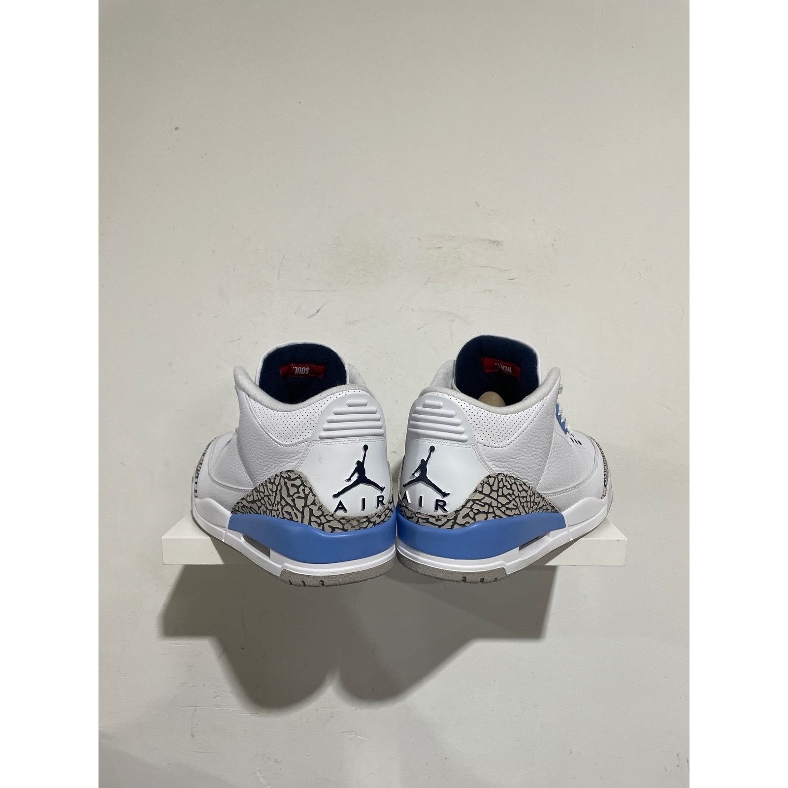 Nike NIKE JORDAN 3 UNC 2020 SIZE 13 PREOWNED Size US 13 / EU 46 - 4 Thumbnail