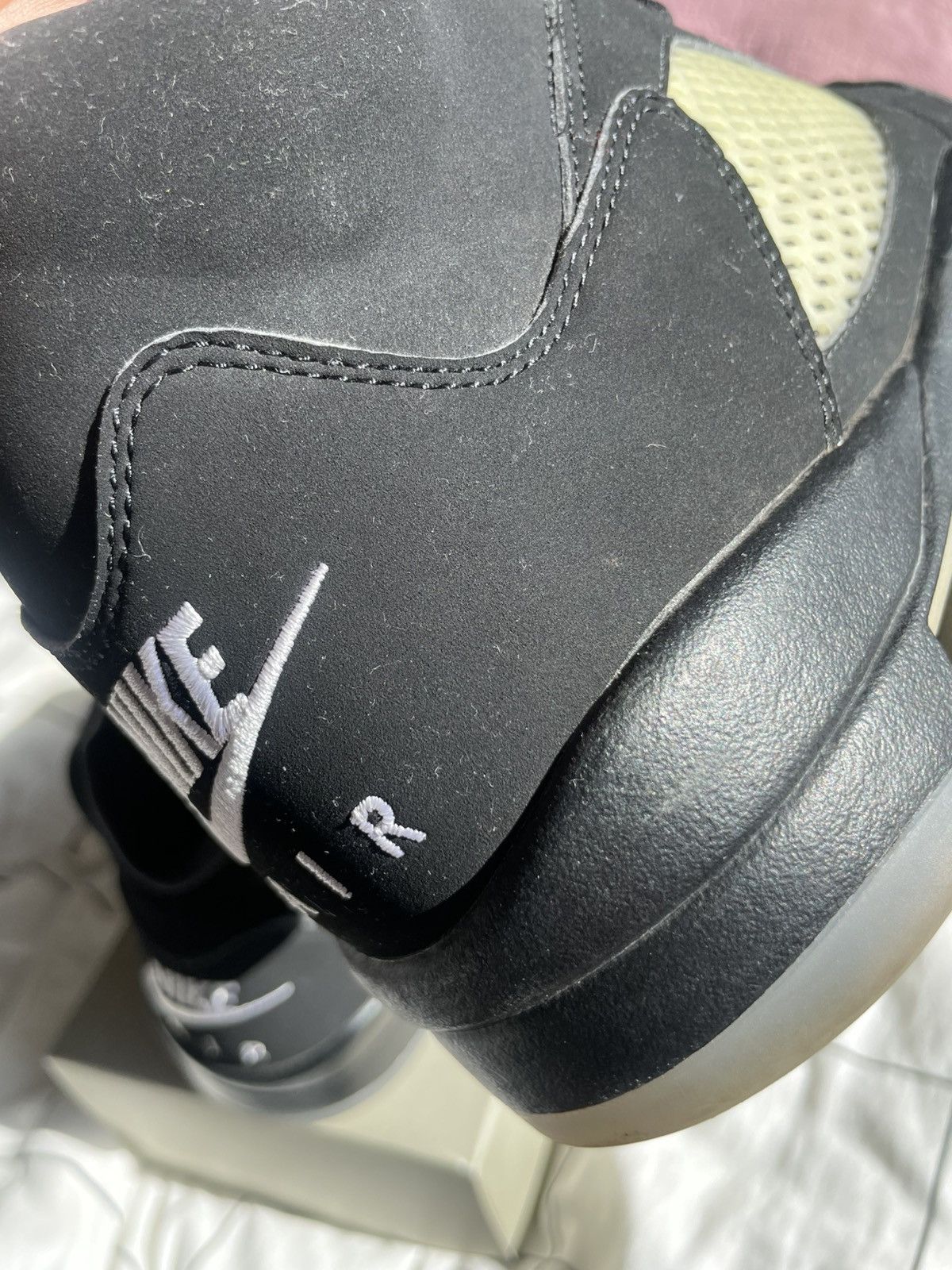 Jordan Brand Jordan 5 Black Metallic 2016 Size US 12 / EU 45 - 3 Thumbnail
