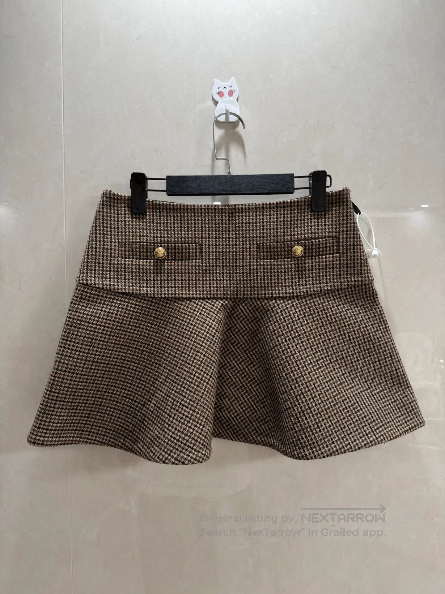 Celine Celine Houndstooth Wool Ruffled Mini Skirt. Size 37" - 1 Thumbnail