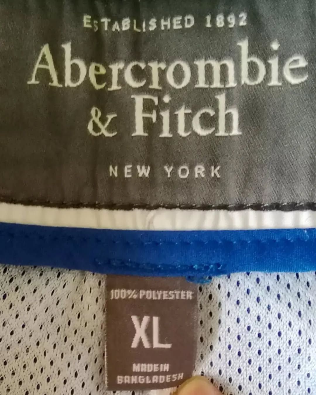 Abercrombie & Fitch Abercrombie and Fitch Blue Spellout Short Pants Y2K Size US 39 - 6 Thumbnail
