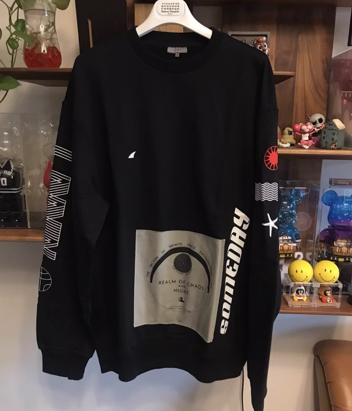 Lanvin Lanvin Hoodie ~~ Lanvin brand new size M in an oversized fit Size US M / EU 48-50 / 2 - 1 Thumbnail