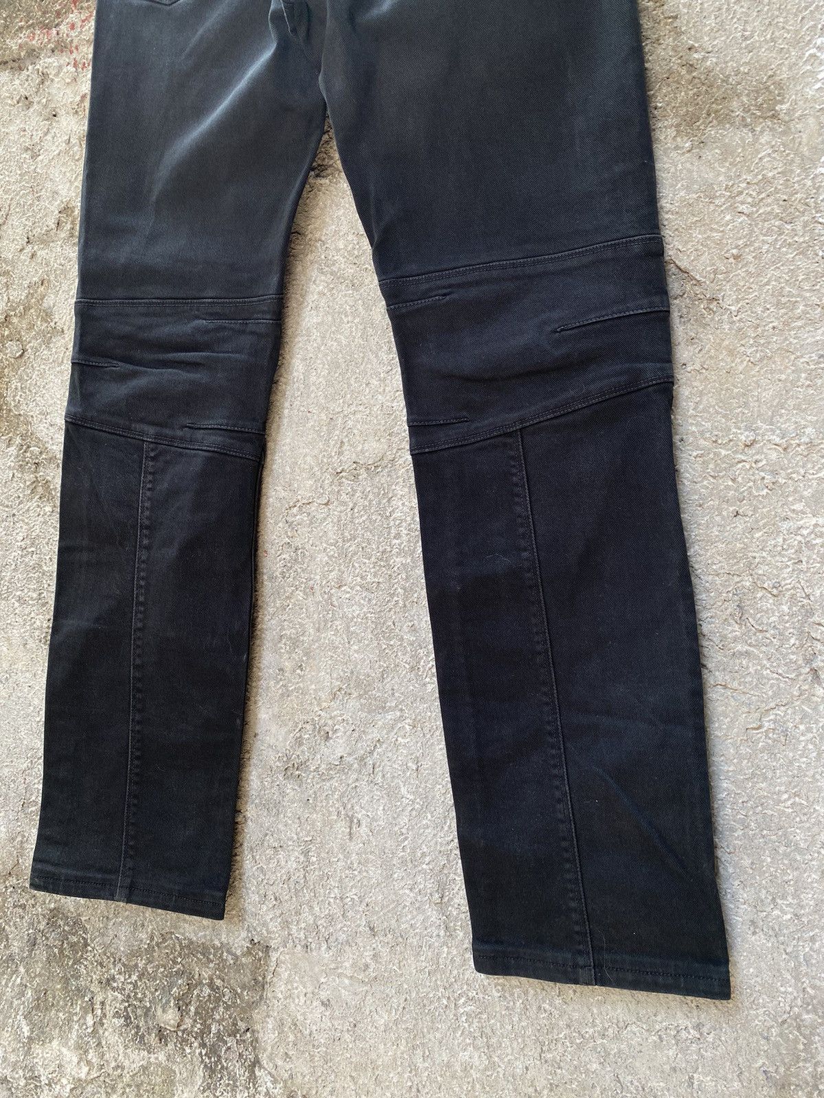 Gucci Gucci - Tom Ford Biker Denim Pants Size US 34 / EU 50 - 9 Thumbnail