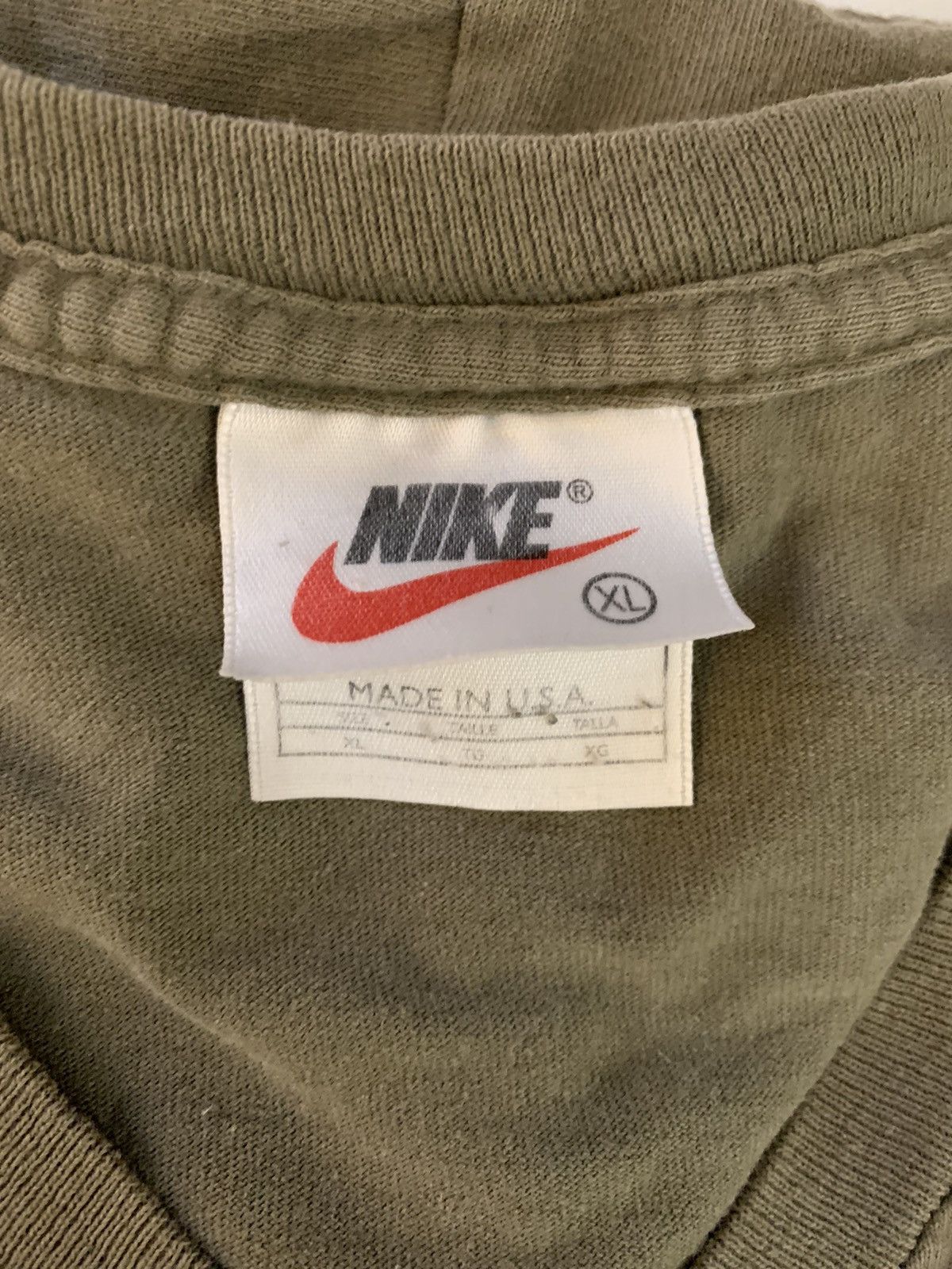 Nike Vintage 90s Nike V-Neck T-Shirt Made in USA Brown sz XL Size US XL / EU 56 / 4 - 6 Thumbnail