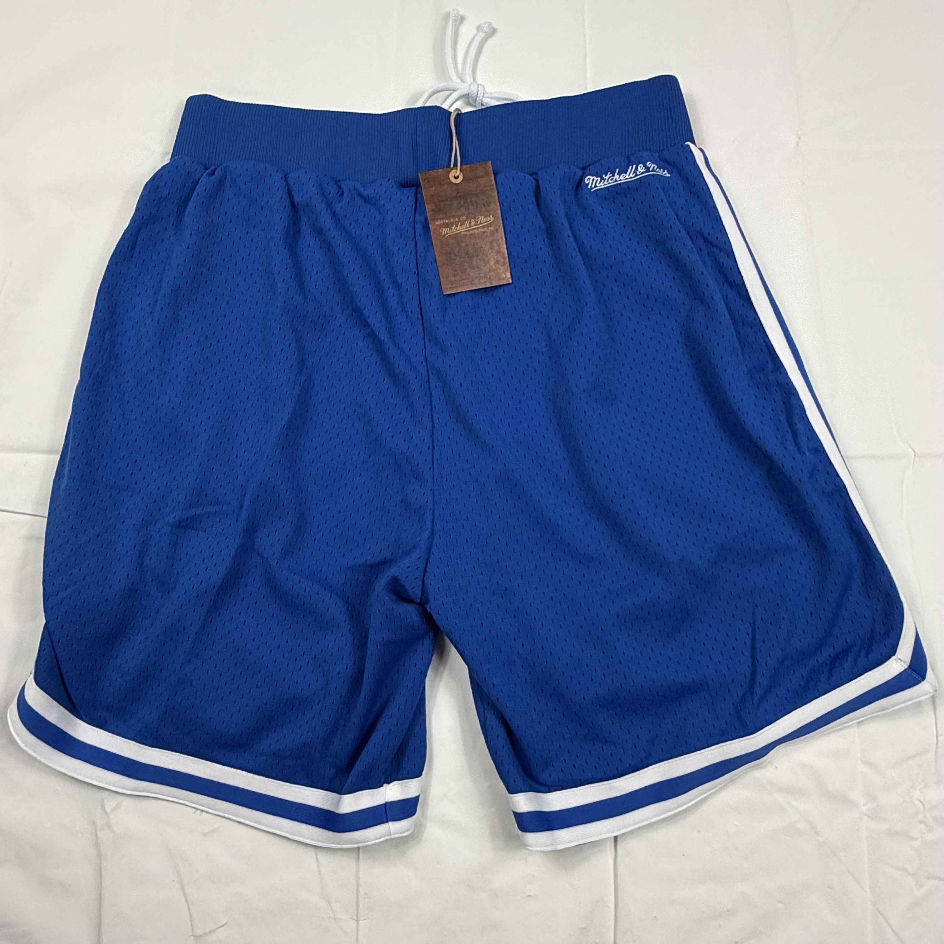 Mitchell & Ness Mitchell & Ness Mens Blue Logo Mesh Basketball Shorts XL NEW Size US 40 / EU 56 - 4 Thumbnail