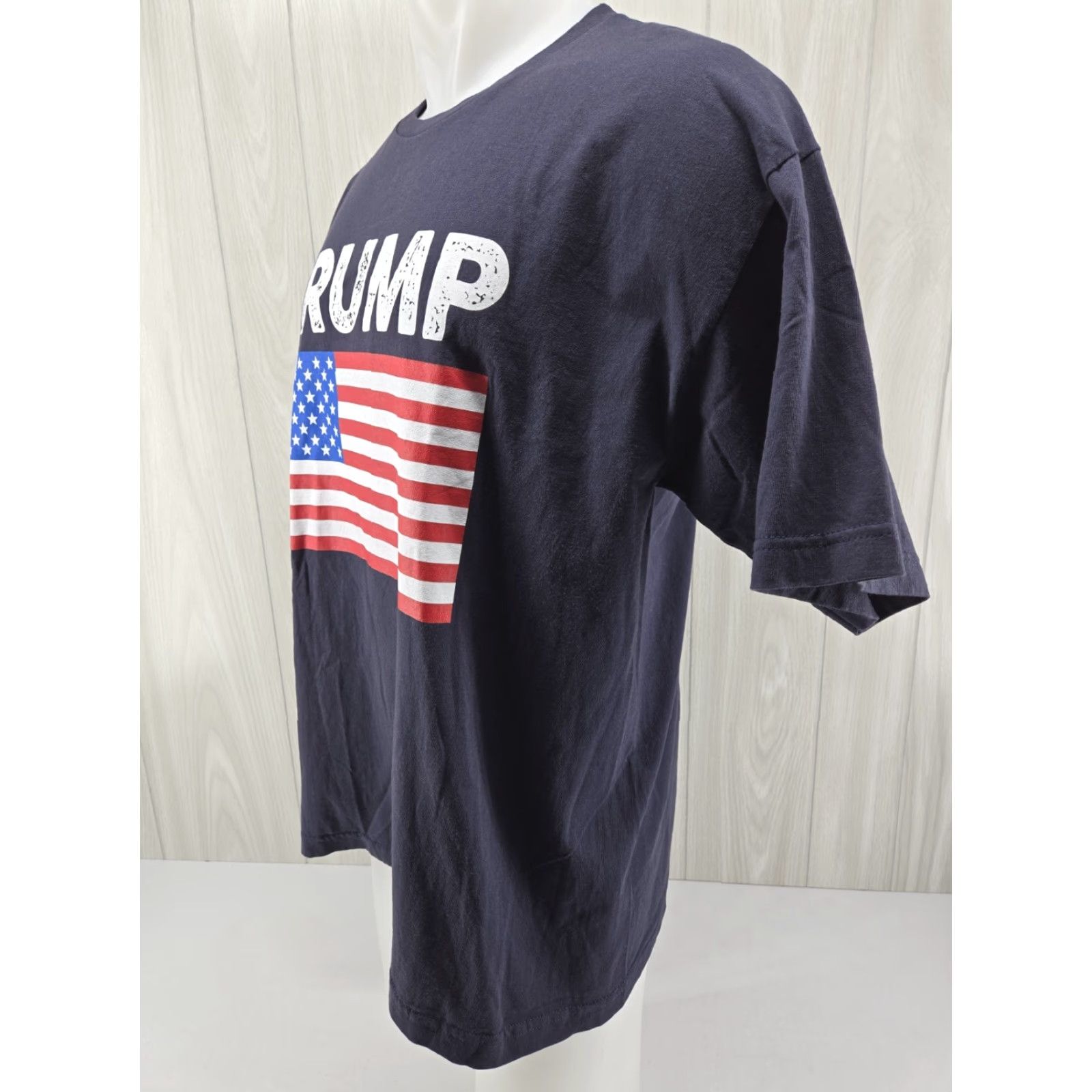 Vintage Bayside Trump Flag Shirt XL Navy USA Patriotic Graphic Tee Mens Size US XL / EU 56 / 4 - 4 Thumbnail