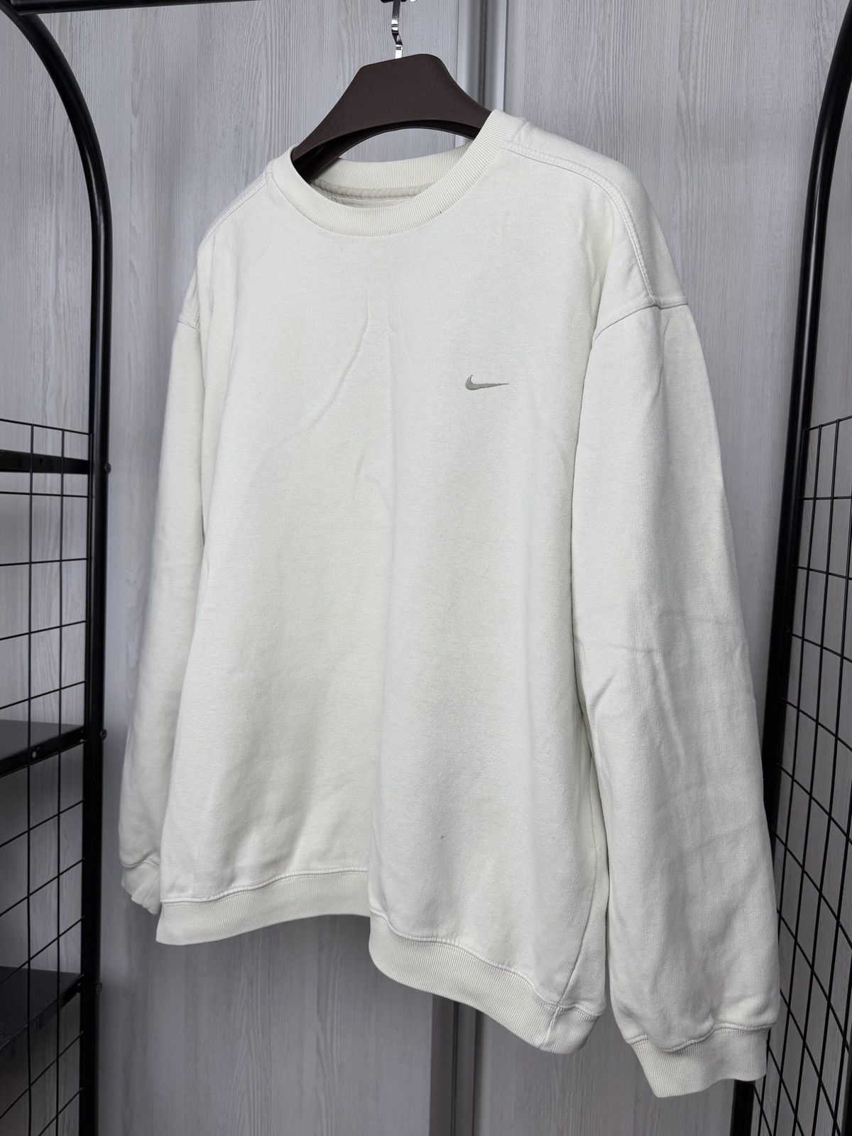 Nike Nike vintage y2k mini swoosh creamy sweatshirt pullover Size US XL / EU 56 / 4 - 5 Thumbnail