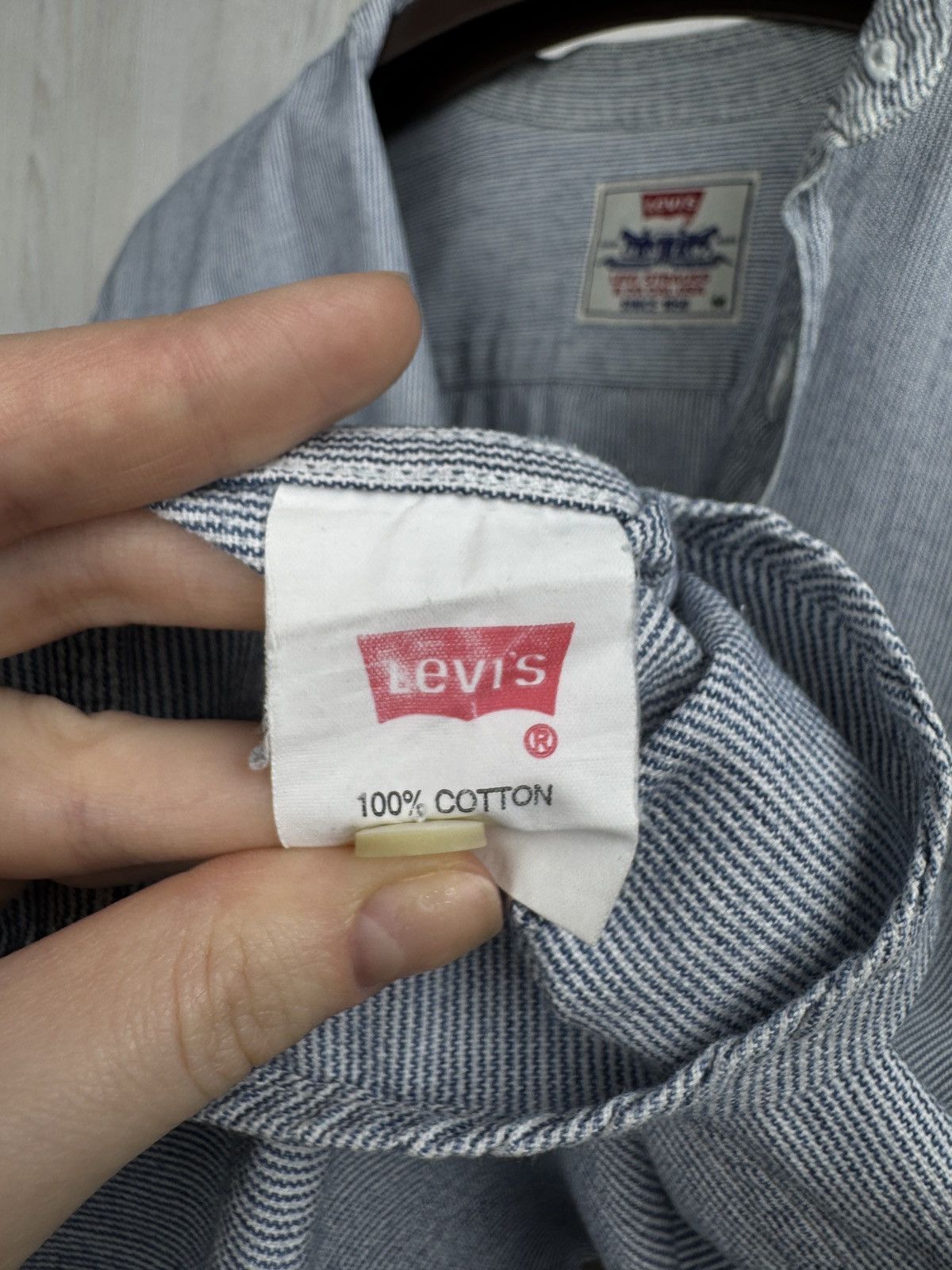 Levi's Levi’s vintage 90s collarless blue striped half button shirt Size US M / EU 48-50 / 2 - 11 Thumbnail