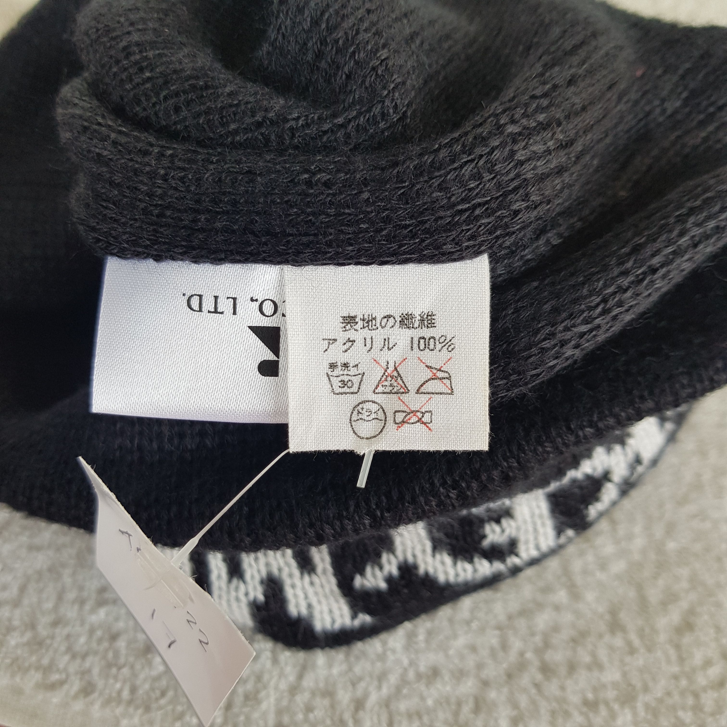 Disney Vintage Mickey Mouse eanie Disney Cartoon Snow Caps Hats. Size ONE SIZE - 6 Thumbnail