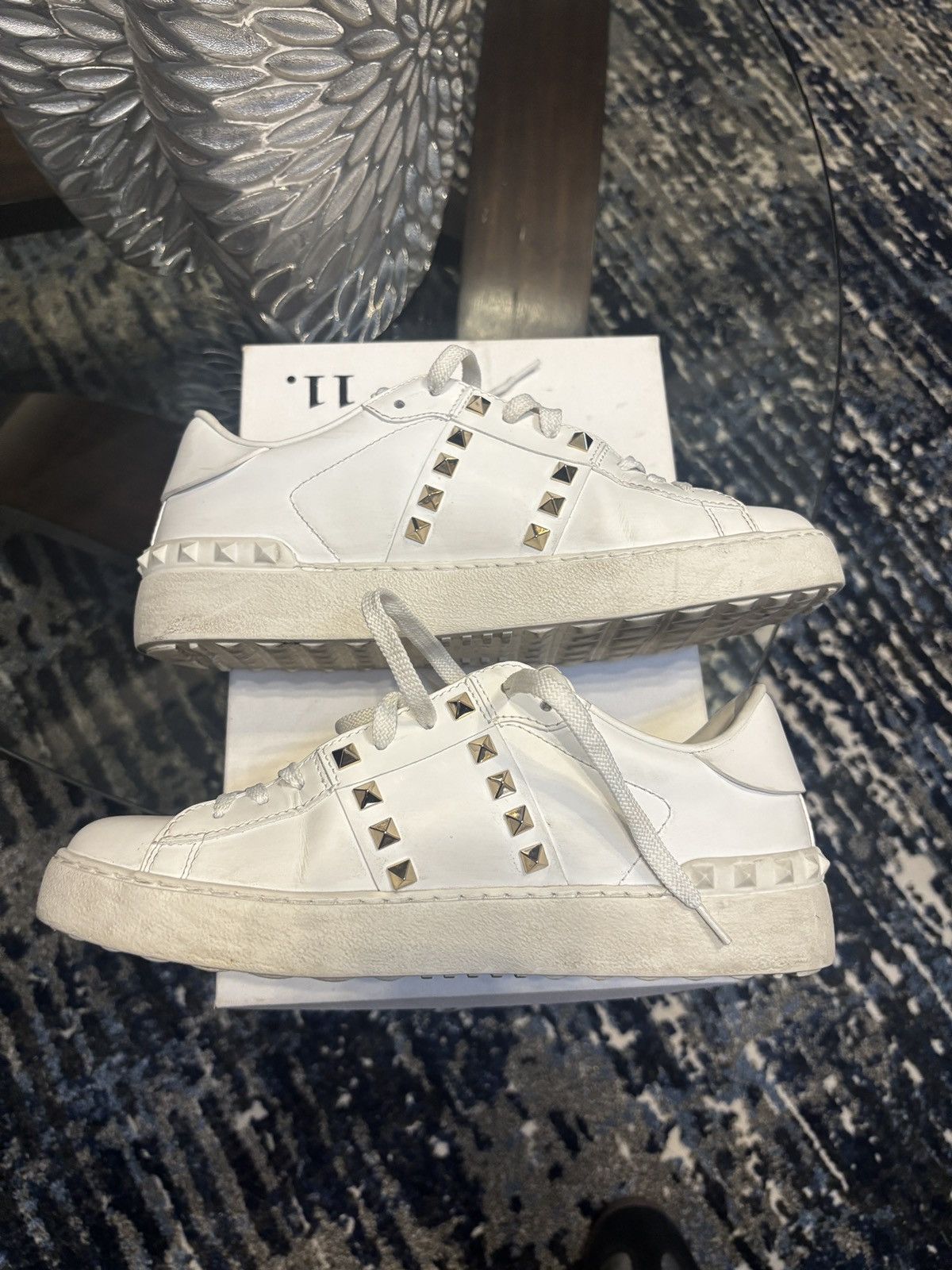 Valentino Valentino Rockstud Sneakers Size US 9 / IT 39 - 3 Thumbnail