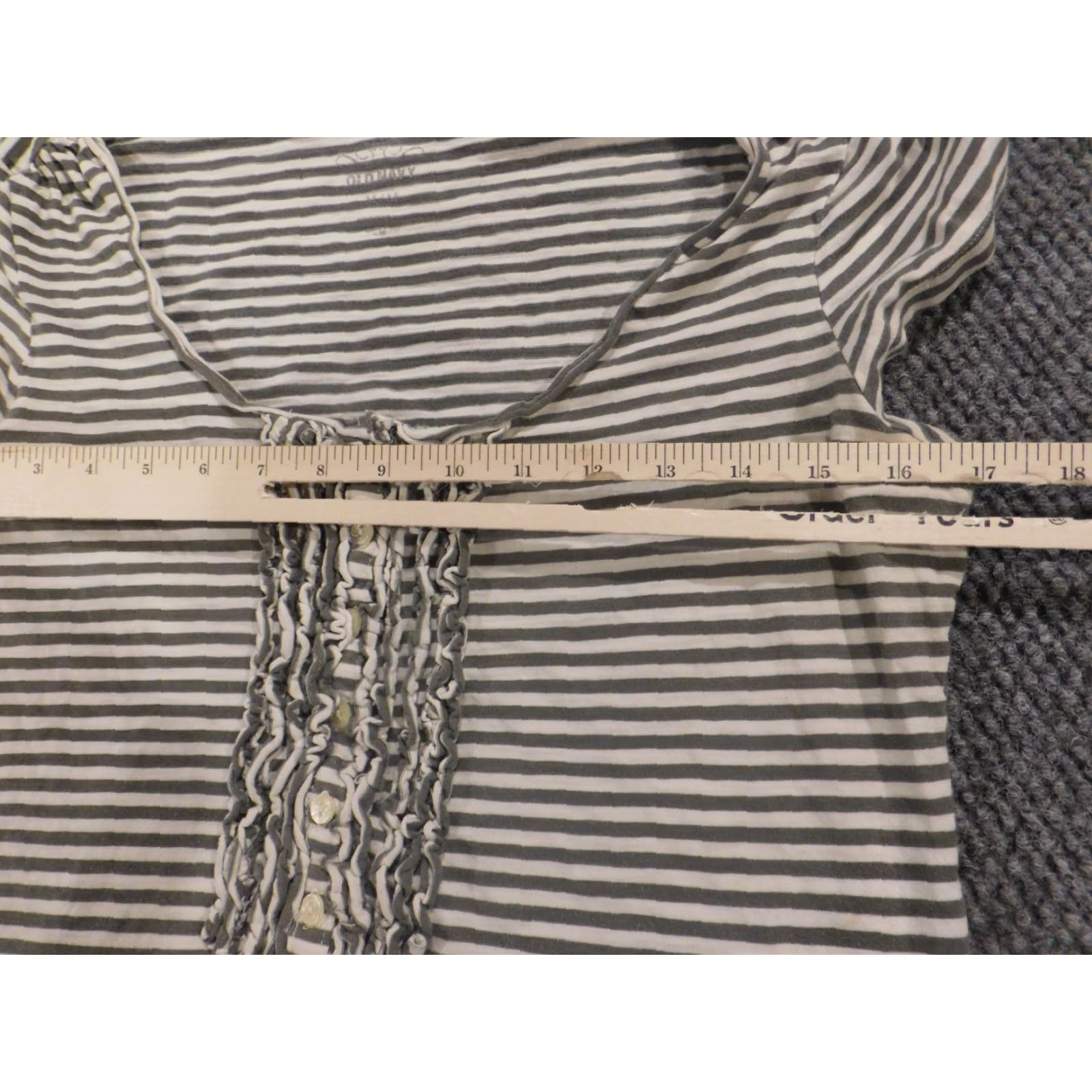 Old Navy Old Navy Blouse Womens Medium Green Striped Stretch Size M / US 6-8 / IT 42-44 - 6 Thumbnail