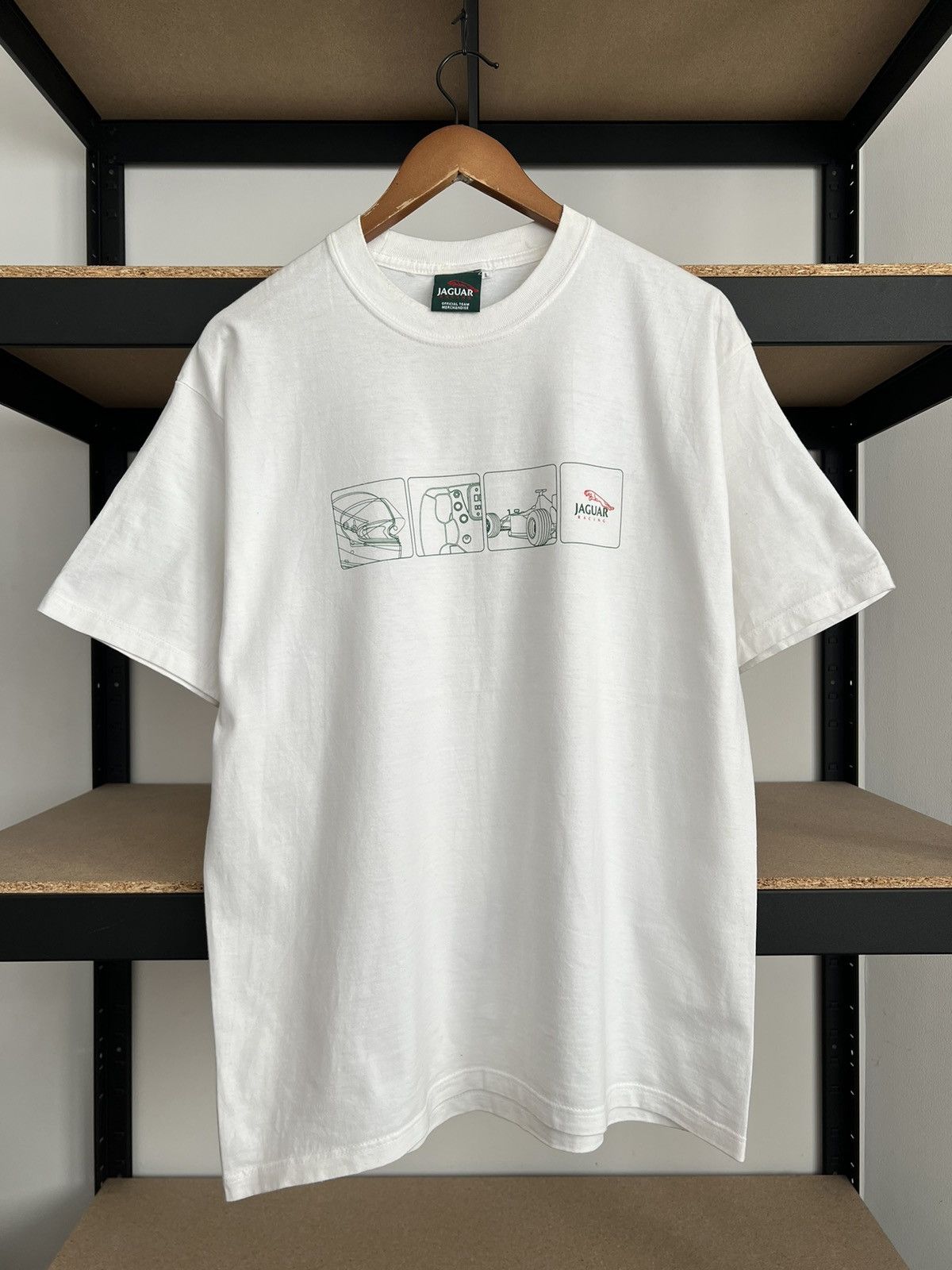 Formula 1 Vintage 2000s Jaguar Racing Formula 1 F1 Cars White T-shirt Size US L / EU 52-54 / 3 - 1 Thumbnail