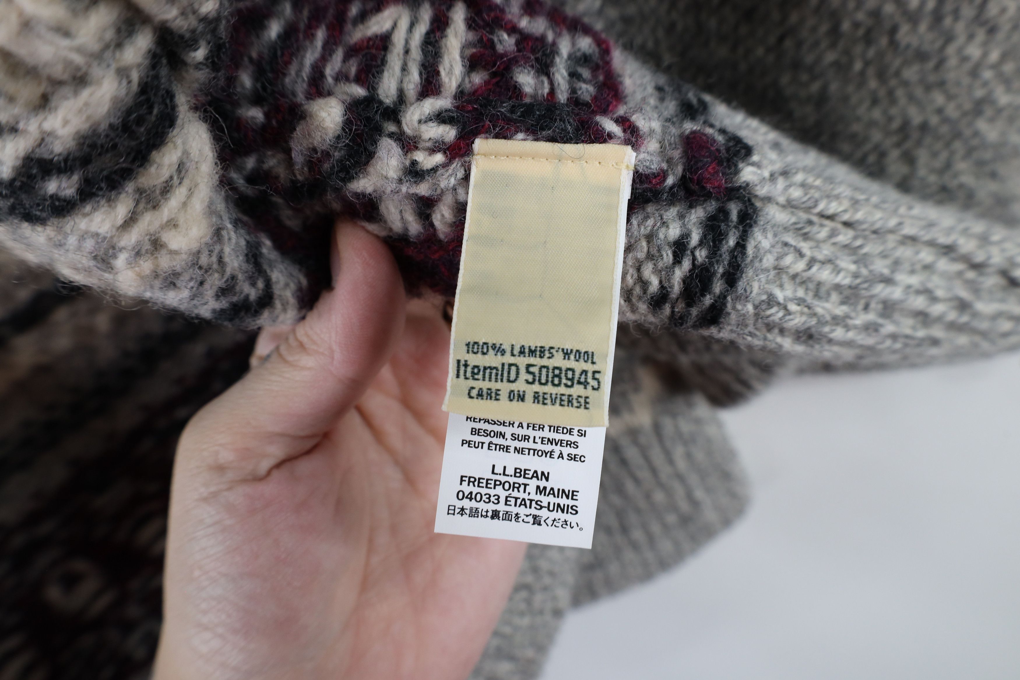 L.L. Bean × Vintage Vintage LL Bean Heavyweight Wool Fair Isle Full Zip Sweater Size M / US 6-8 / IT 42-44 - 9 Thumbnail