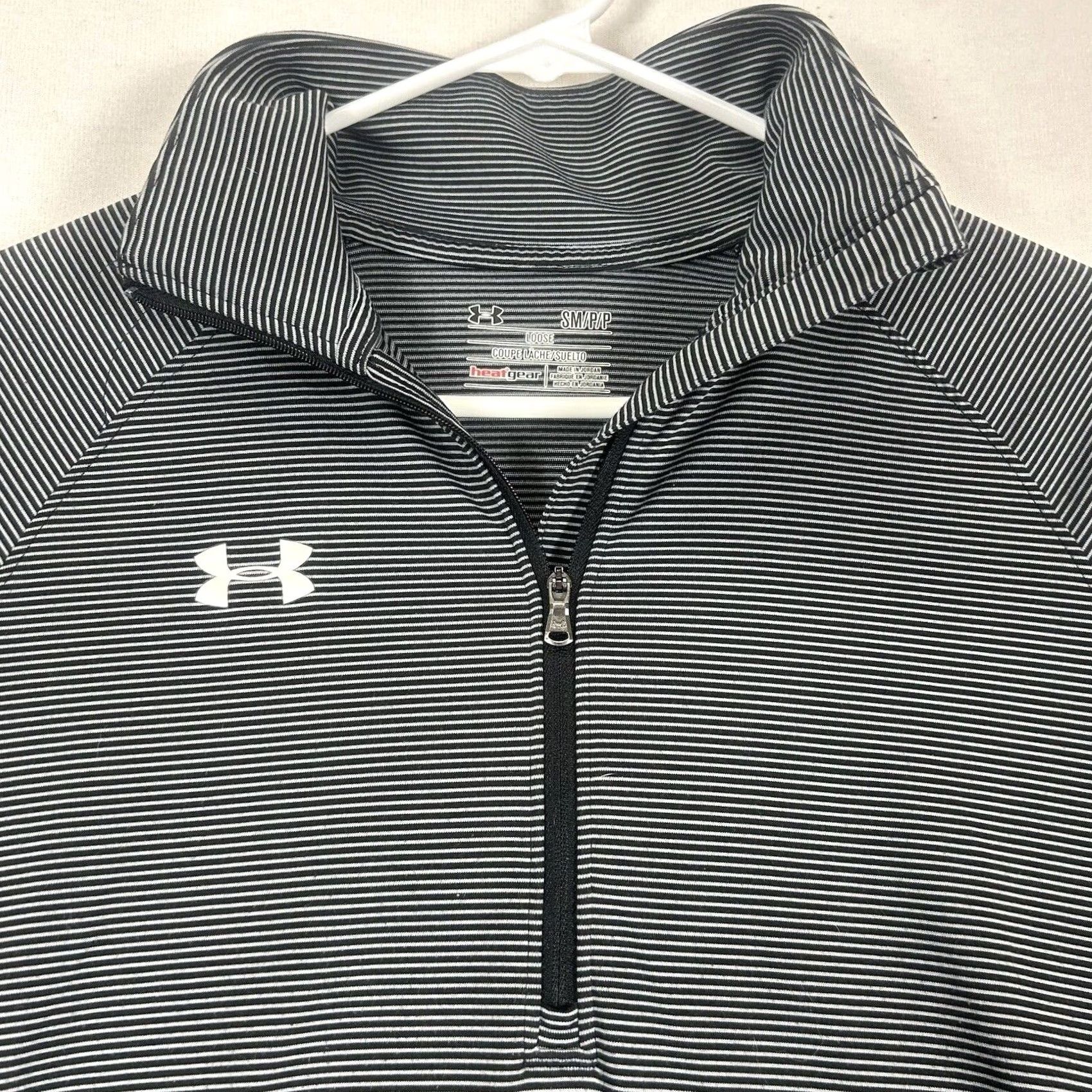 Under Armour Under Armour HeatGear Long Sleeve Pullover 1/4 Zip Mens Size Small Gray Size US S / EU 44-46 / 1 - 2 Thumbnail