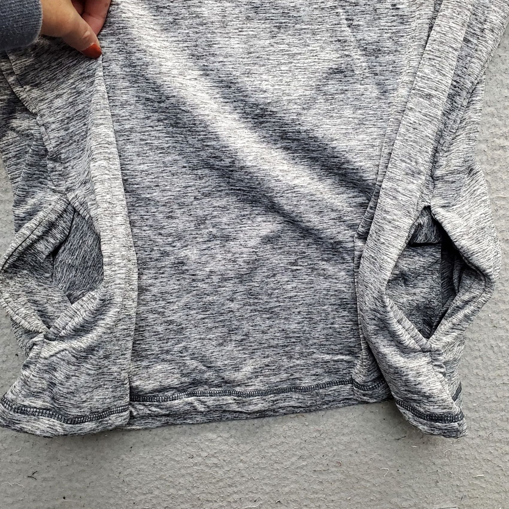 Kenneth Cole Kenneth Cole Sweatshirt Mens M Gray Fleece Lined Stretch Long Sleeve Quarter Zip Size US M / EU 48-50 / 2 - 6 Thumbnail