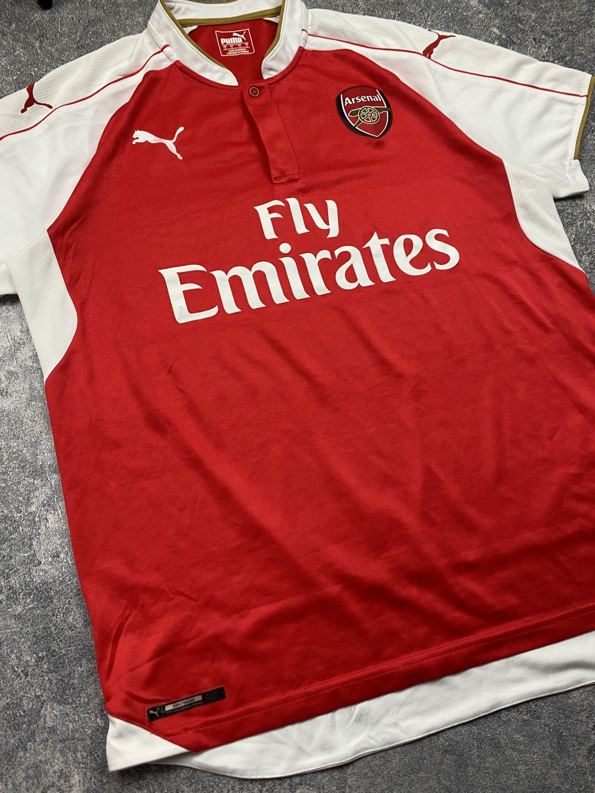 Puma × Vintage Vintage 2015/16 Arsenal Puma Soccer Jersey - Mens Large Red Size US L / EU 52-54 / 3 - 4 Thumbnail