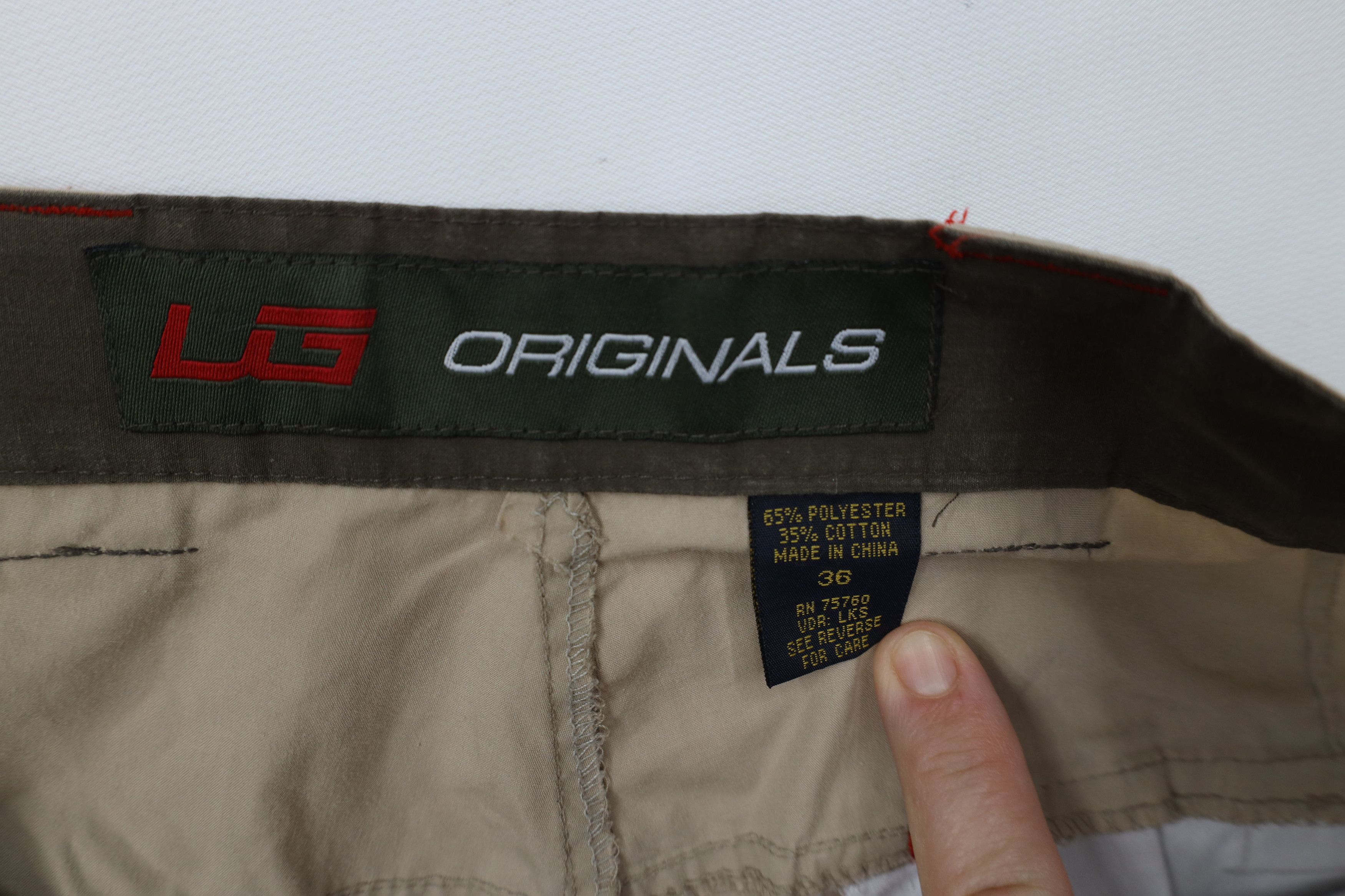 Vintage Vintage 90s Y2K Streetwear Fit Cargo Shorts Beige Khaki Size US 36 / EU 52 - 7 Thumbnail