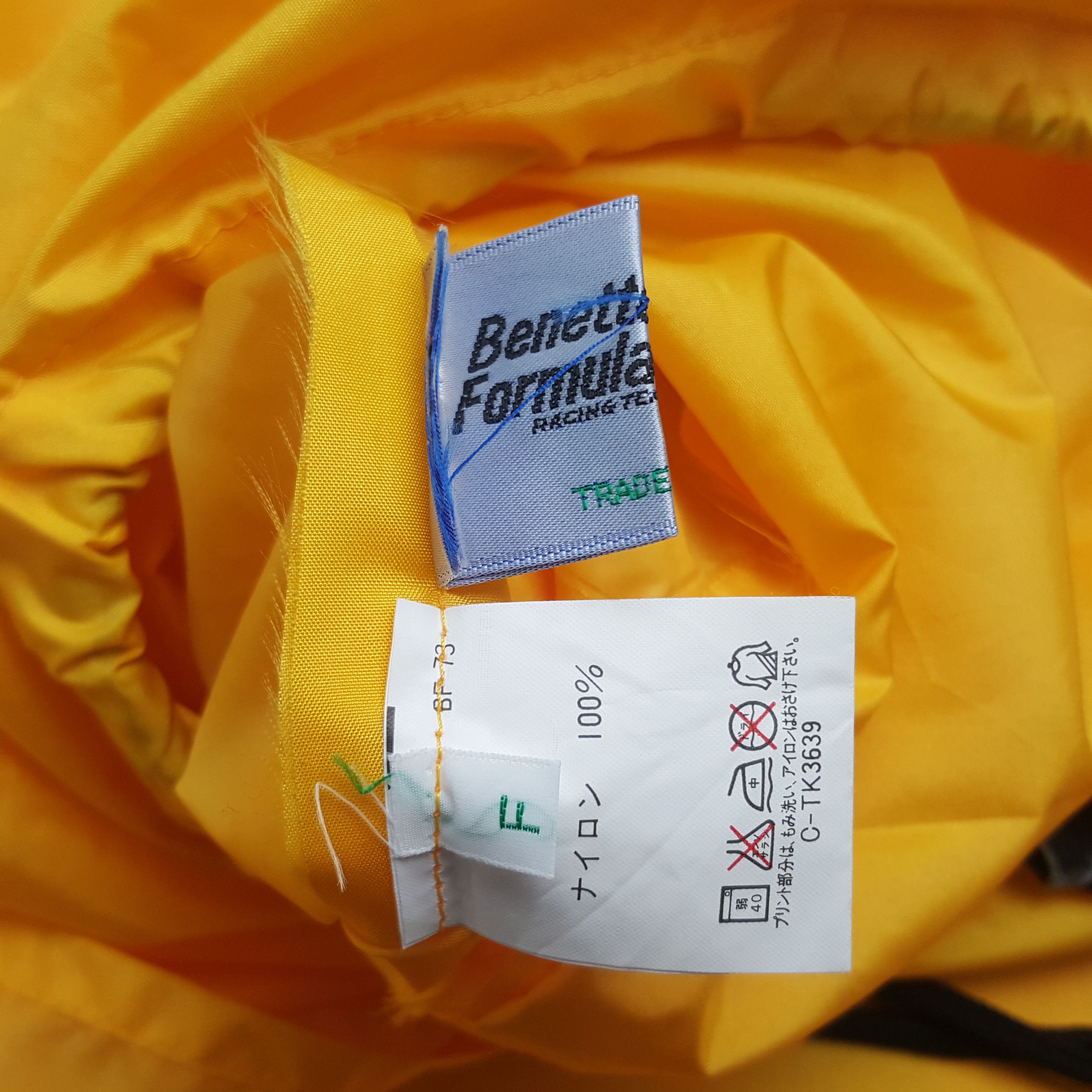 Benetton × Vintage Vintage Team Benetton Formula 1 Racing Rain Jacket Size US XL / EU 56 / 4 - 9 Thumbnail