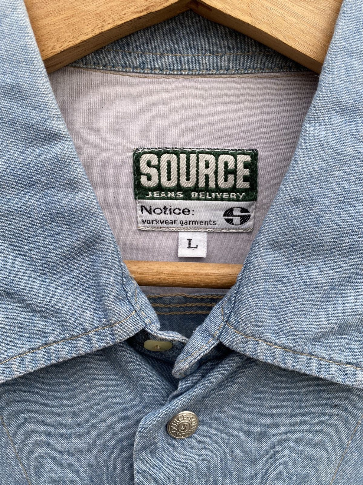 Vintage VTG Chambray Source Crafted Shirt Workwear Metal Snap Button Size US L / EU 52-54 / 3 - 6 Thumbnail