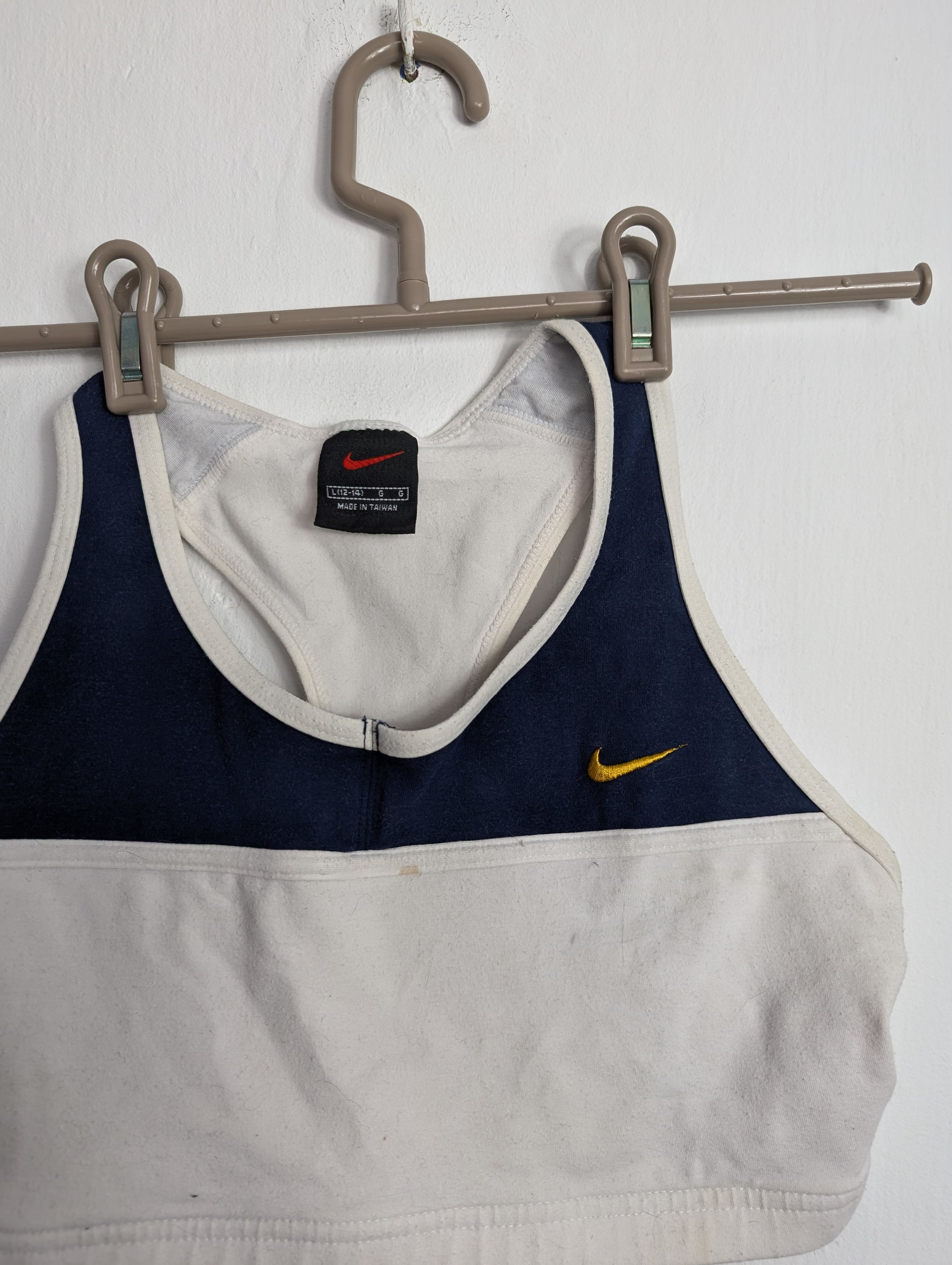 Nike × Vintage Vintage Nike 90s Sport Crop Top Bra Gym Fitness Size XS / US 0-2 / IT 36-38 - 2 Thumbnail