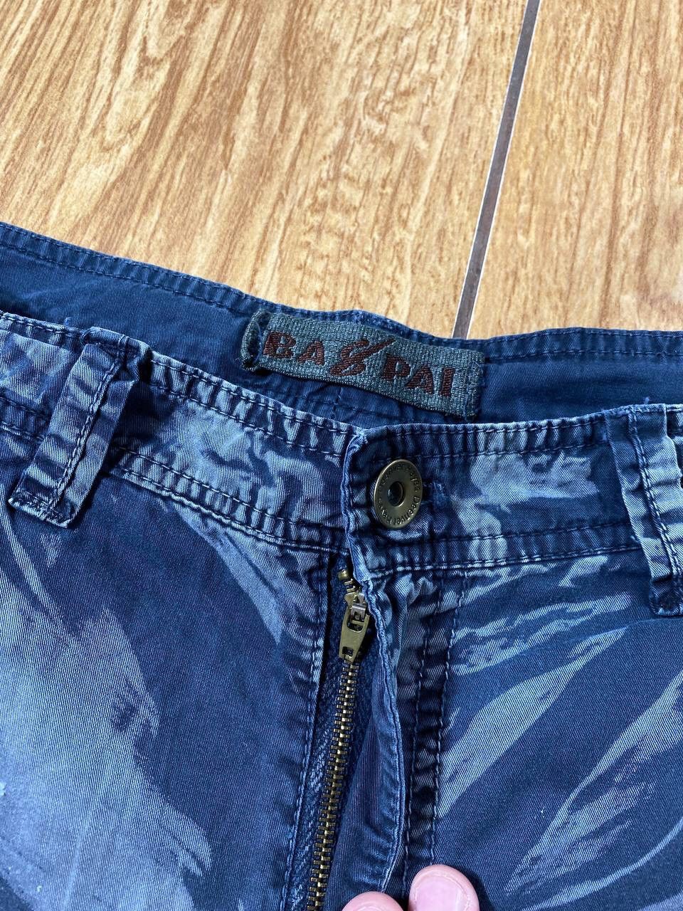 Other Rare CARGO MILITARY CAMO SHORTS 90s Y2K multipocked Size US 32 / EU 48 - 14 Thumbnail