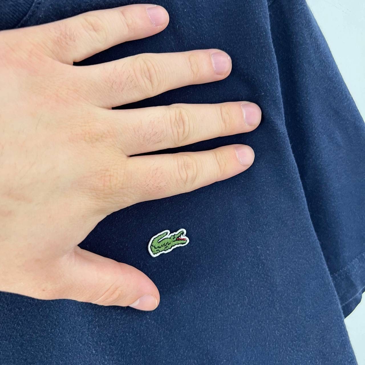 Lacoste Luxury Lacoste Mini Logo Basic T-Shirt Streetwear Style Size US L / EU 52-54 / 3 - 3 Thumbnail
