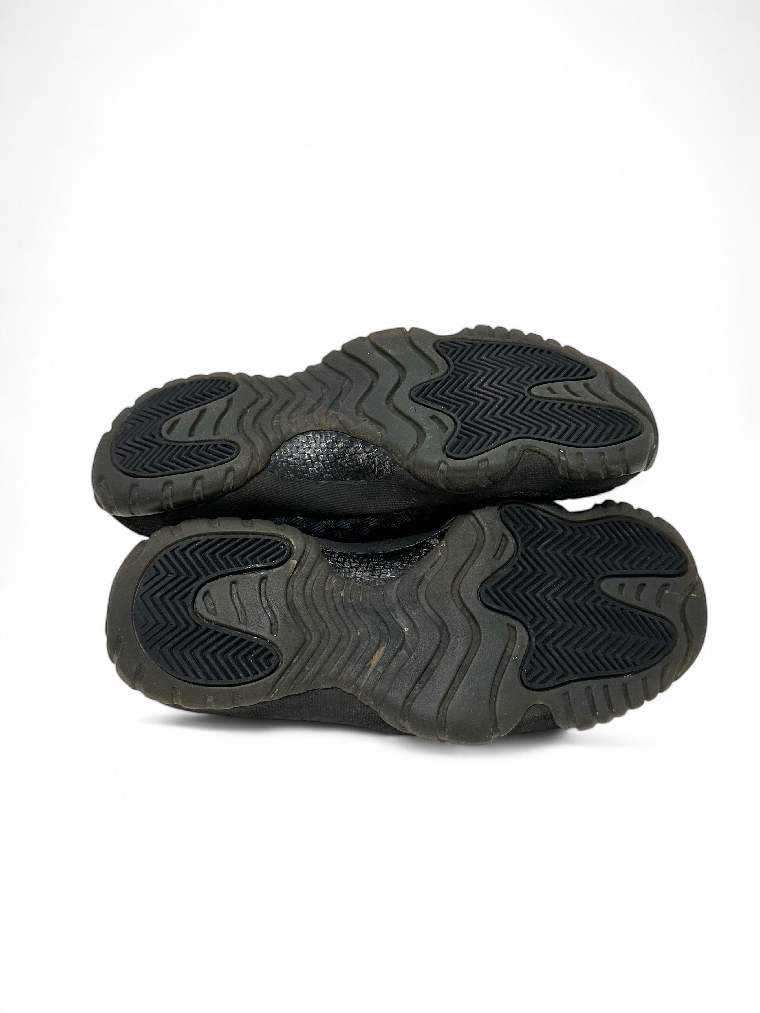 Jordan Brand × Nike Vintage Nike Air Jordan Future All Black US7/40 Size US 7 / EU 40 - 7 Thumbnail