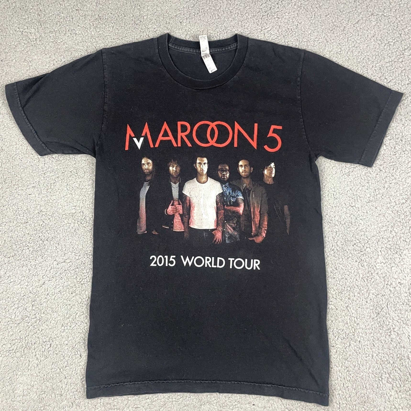 Vintage Maroon 5 Concert Tshirt Adult Small Black Short Men’s Music Band Tee Size US S / EU 44-46 / 1 - 5 Thumbnail