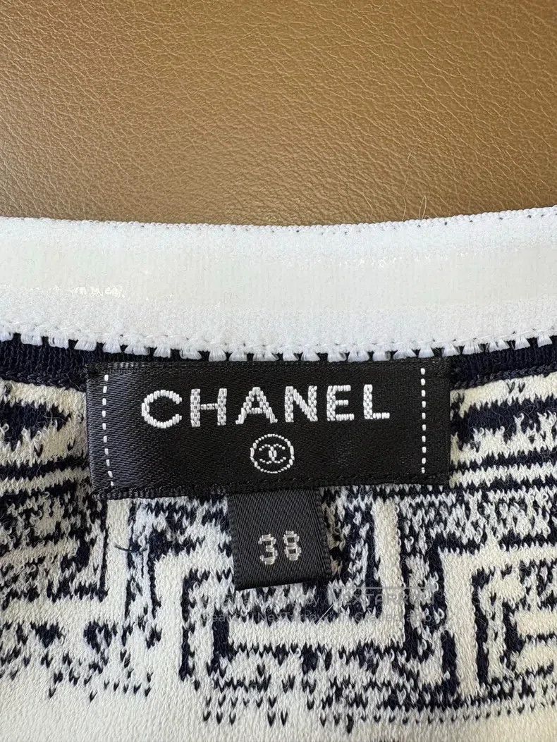 Chanel Chanel Greek series holiday style blue and white geometric Size XS / US 0-2 / IT 36-38 - 7 Thumbnail