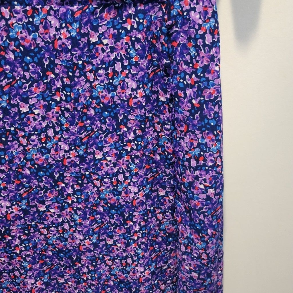 Other NWT BCBGenerationV-Neck Side-Slit Midi Dress Size S / US 4 / IT 40 - 6 Thumbnail