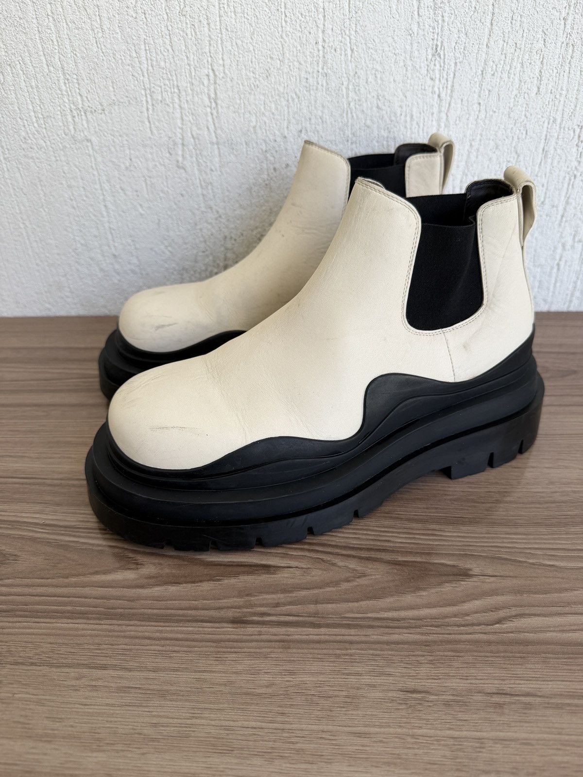 Bottega Veneta Tire boots Size US 7 / EU 40 - 1 Thumbnail