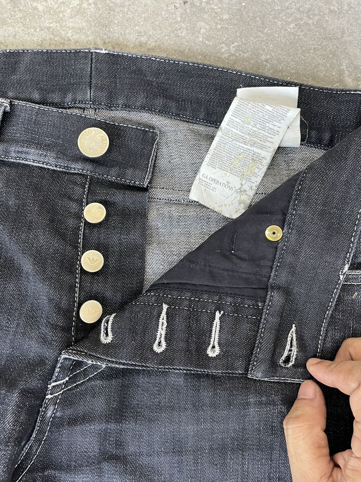 Emporio Armani Emporio Armani Distressed Denim Size US 30 / EU 46 - 7 Thumbnail