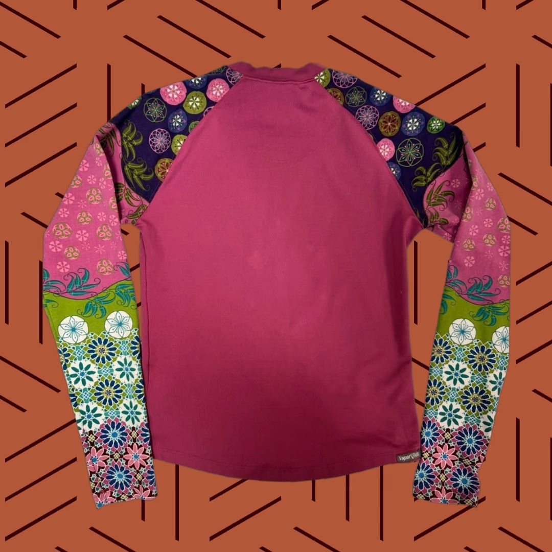 The North Face VINTAGE The North Face Vapor Wick Floral Blue Mod Retro Long Sleeve Shirt S Womens Size S / US 4 / IT 40 - 1 Thumbnail