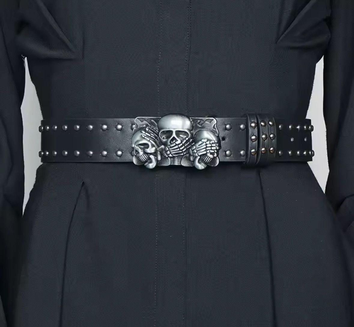 Japanese Brand Unisex Trendy Gothic Punk Skulls Buckle Belt Size 32 - 2 Thumbnail
