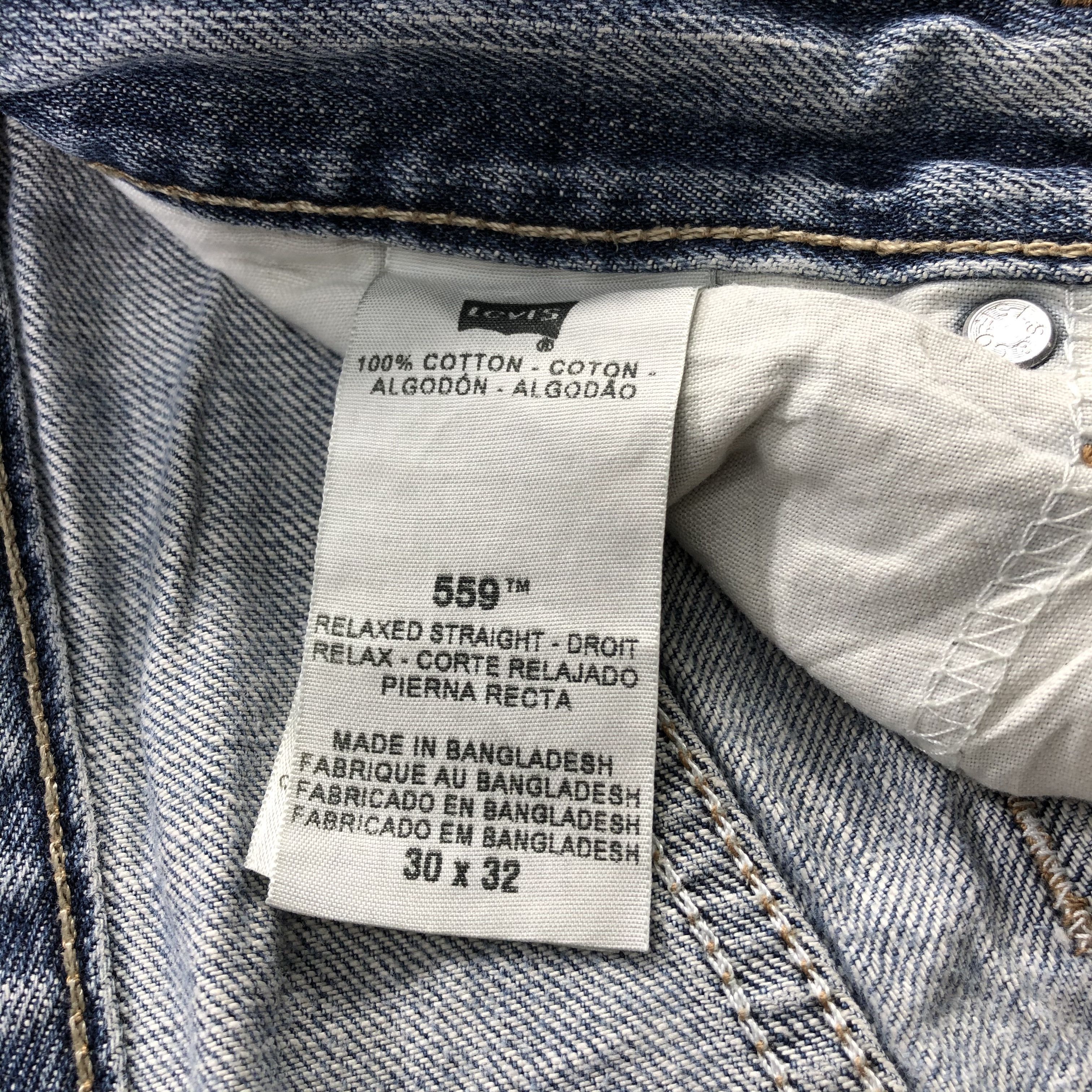 Levi's Vintage Levis 559 Jeans Faded Blue Denim-J1109 Size US 31 - 10 Thumbnail